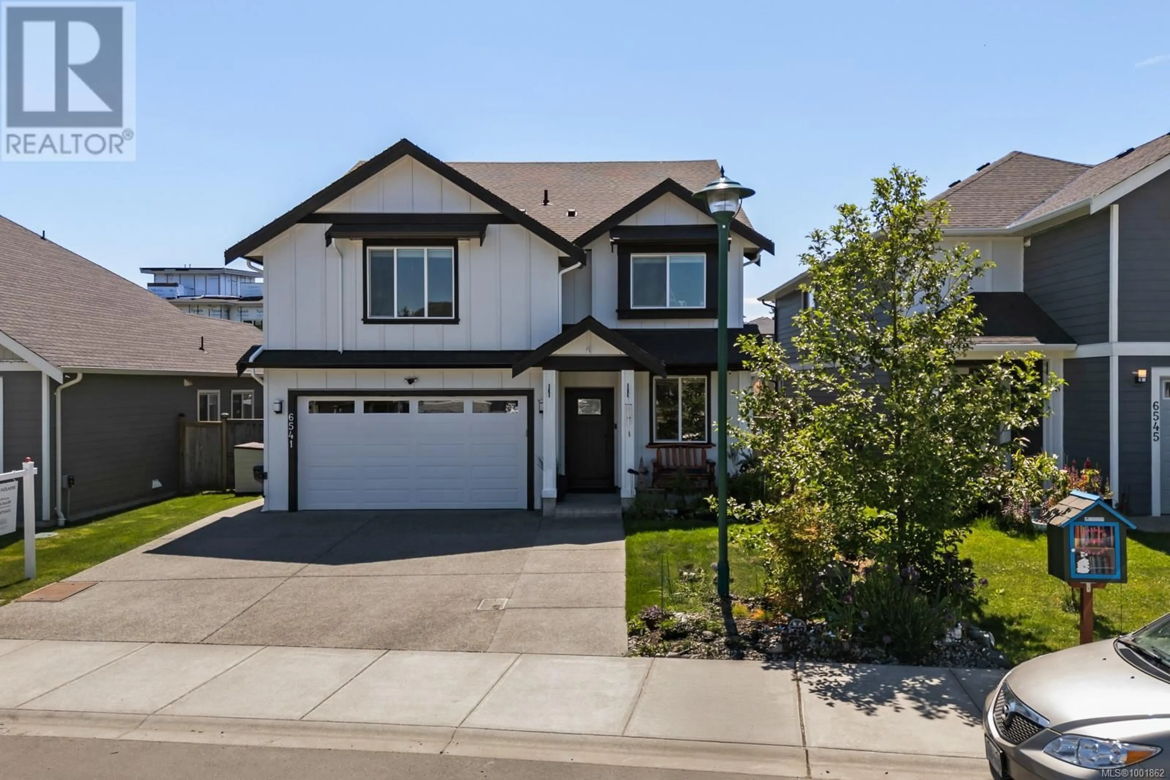 Home with vinyl exterior material, street for 6541 NOBLEWOOD PLACE, Sooke British Columbia V9Z0W3