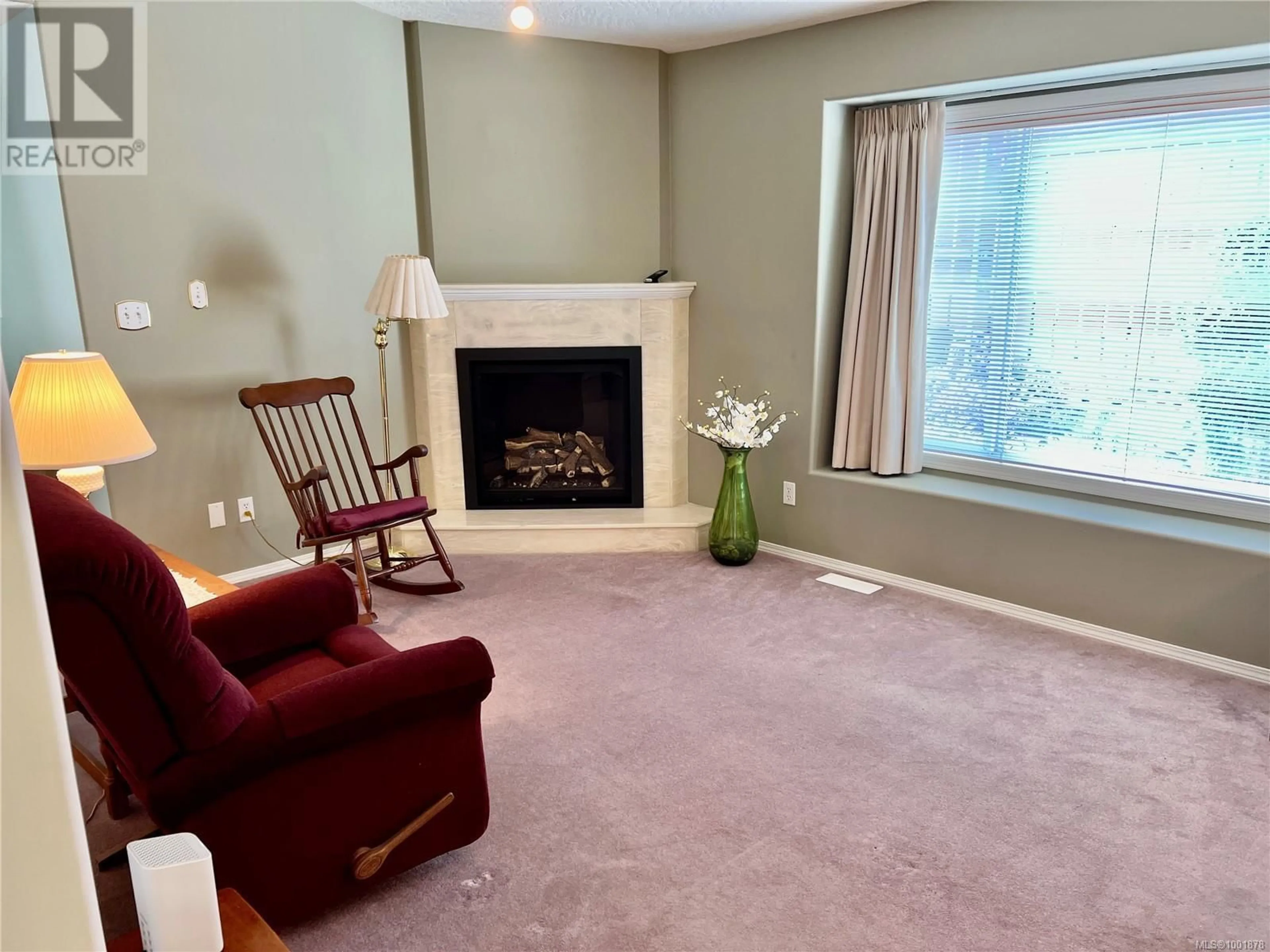 Living room with furniture, carpet floor for 108 CAMAS LANE, View Royal British Columbia V9A7M2
