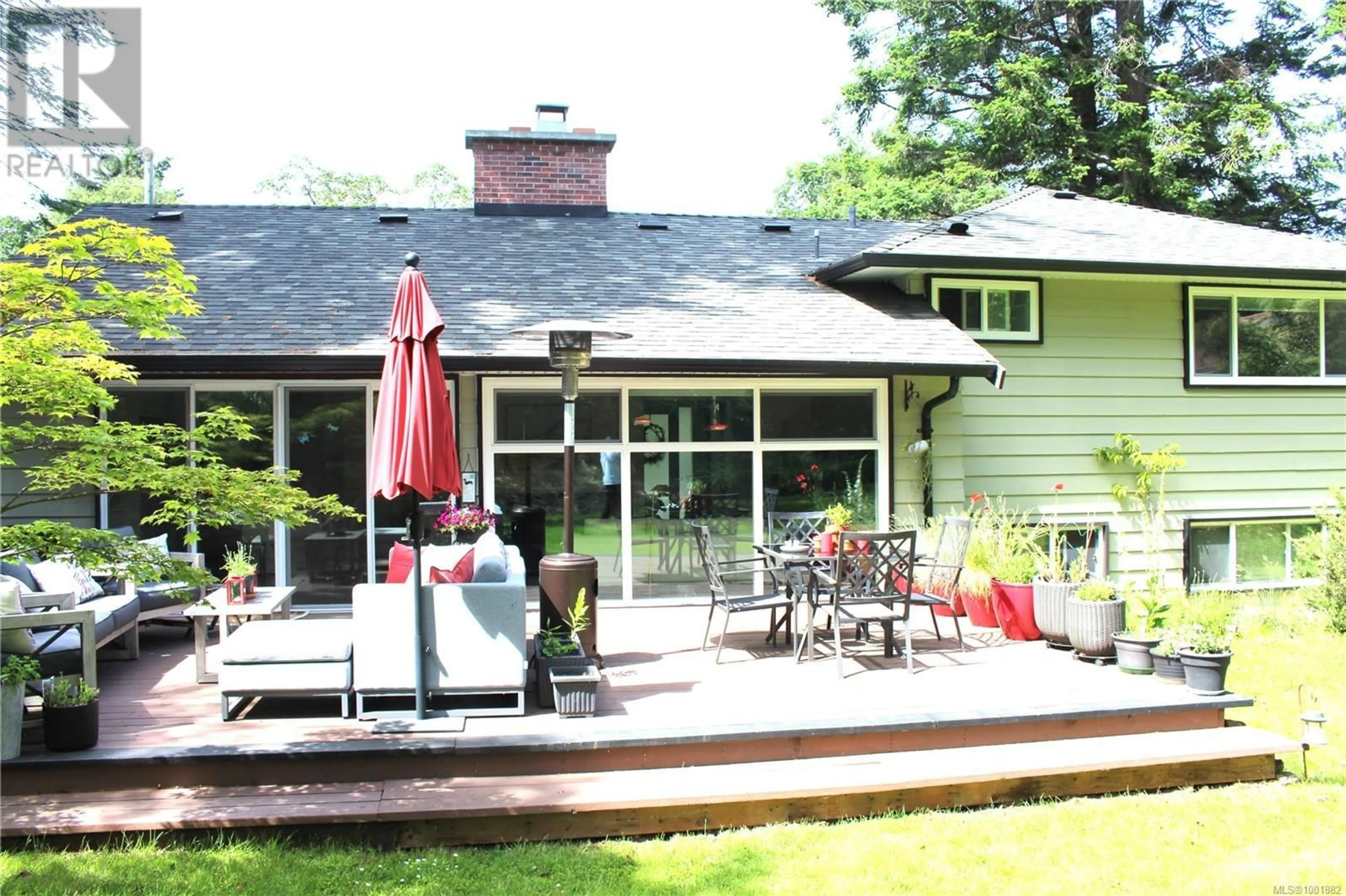 Patio, unknown for 1291 PERSIMMON PLACE, Saanich British Columbia V8P2H9