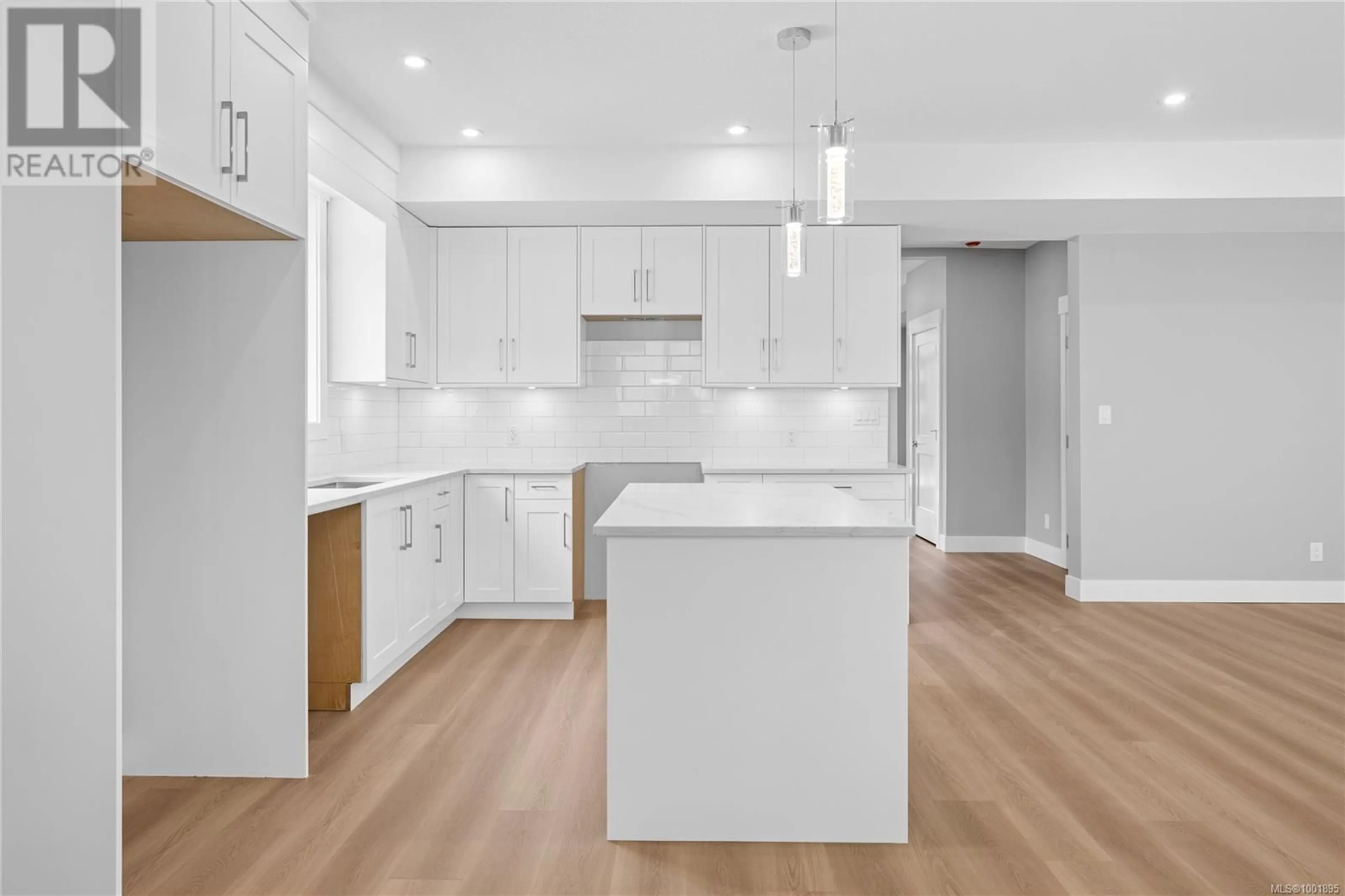 Open concept kitchen, unknown for 155 HUNTER WAY, Ladysmith British Columbia V9G1N4