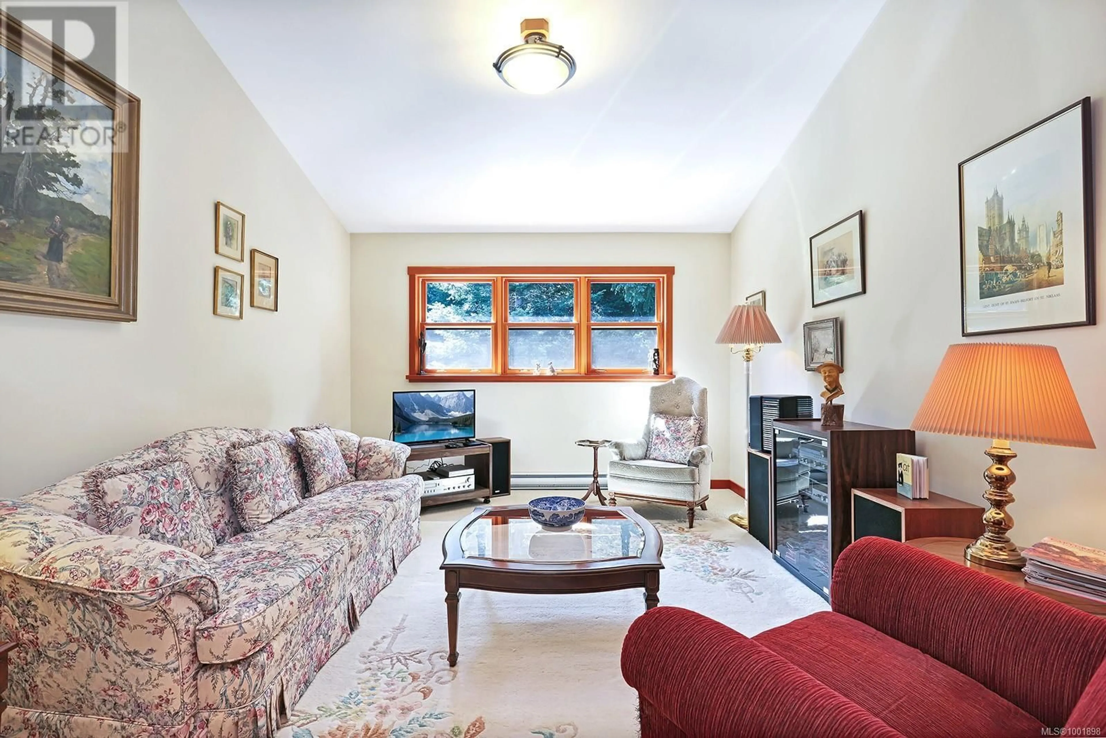 Living room with furniture, unknown for 1645 LEA SMITH ROAD, Hornby Island British Columbia V0R1Z0
