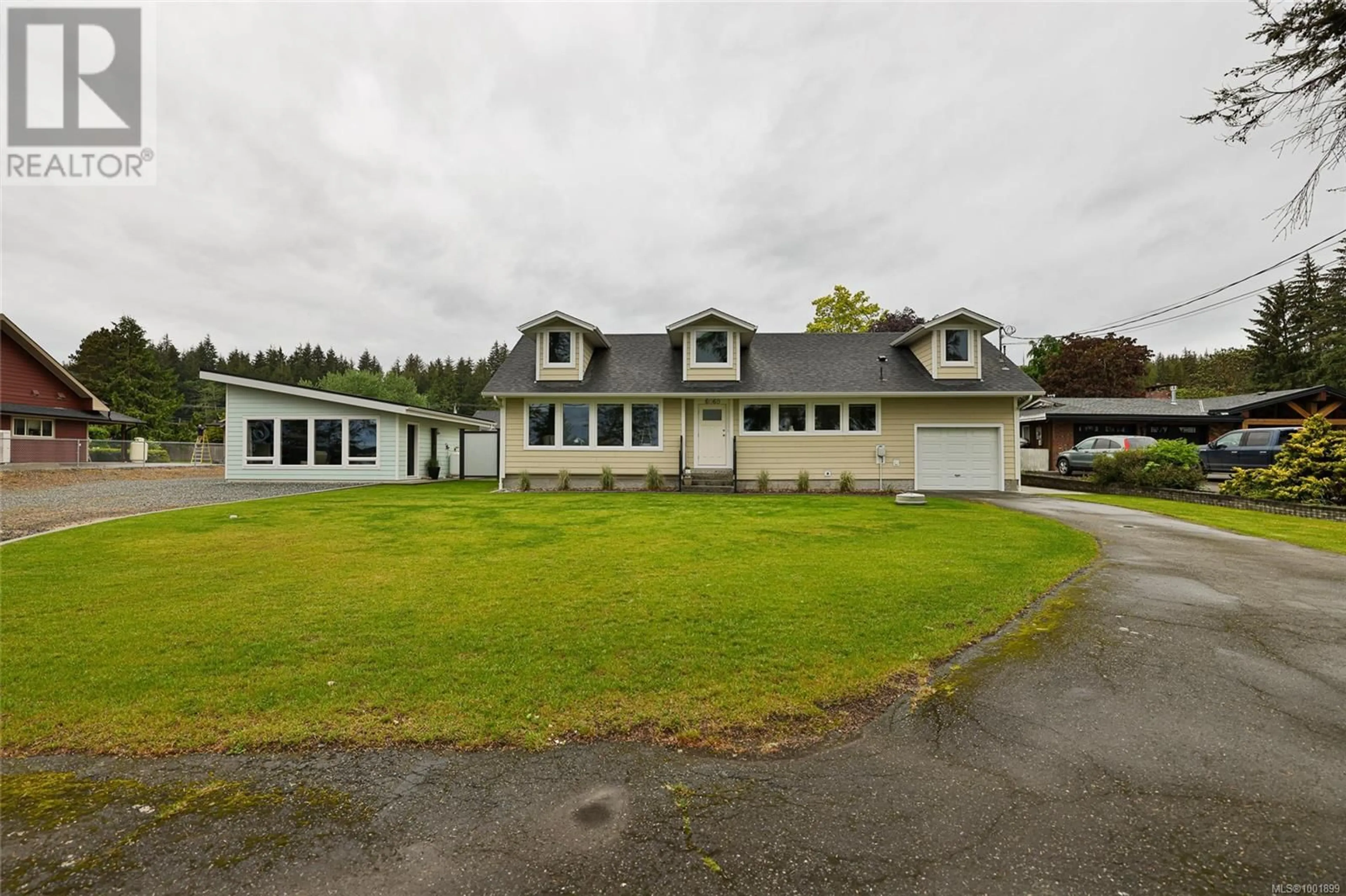 A pic from outside/outdoor area/front of a property/back of a property/a pic from drone, unknown for 6060 STOREY'S BEACH ROAD, Port Hardy British Columbia V0N2P0