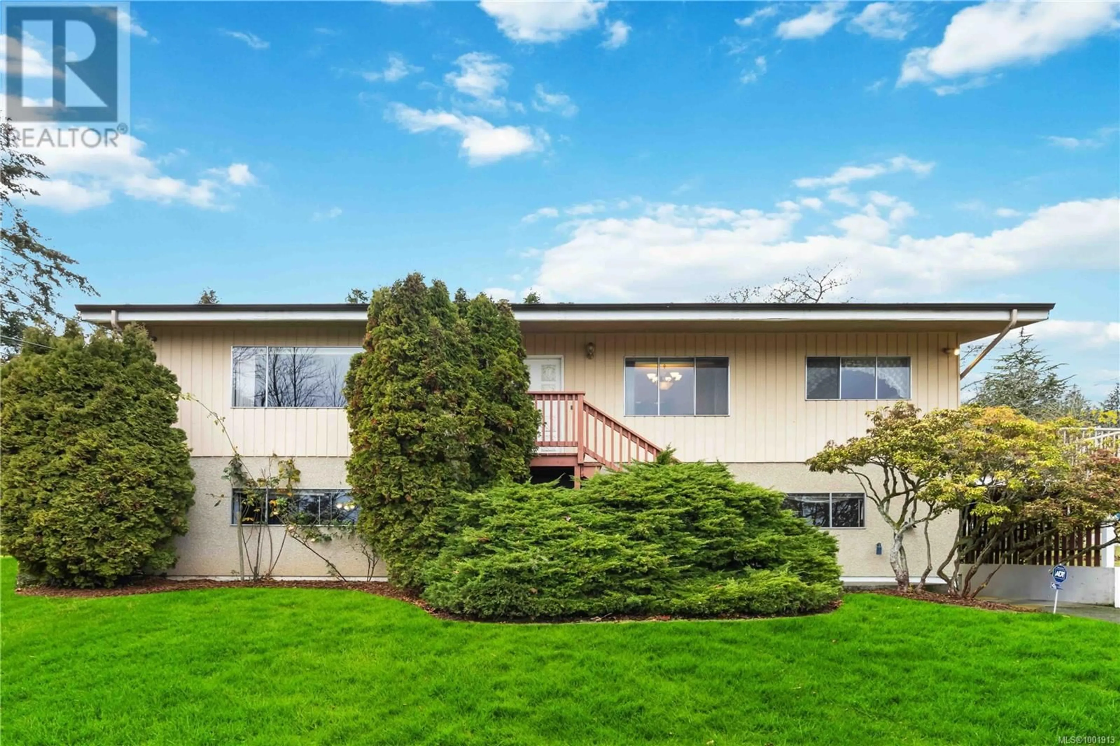 Unknown for 7194 VEYANESS ROAD, Central Saanich British Columbia V8M1M2