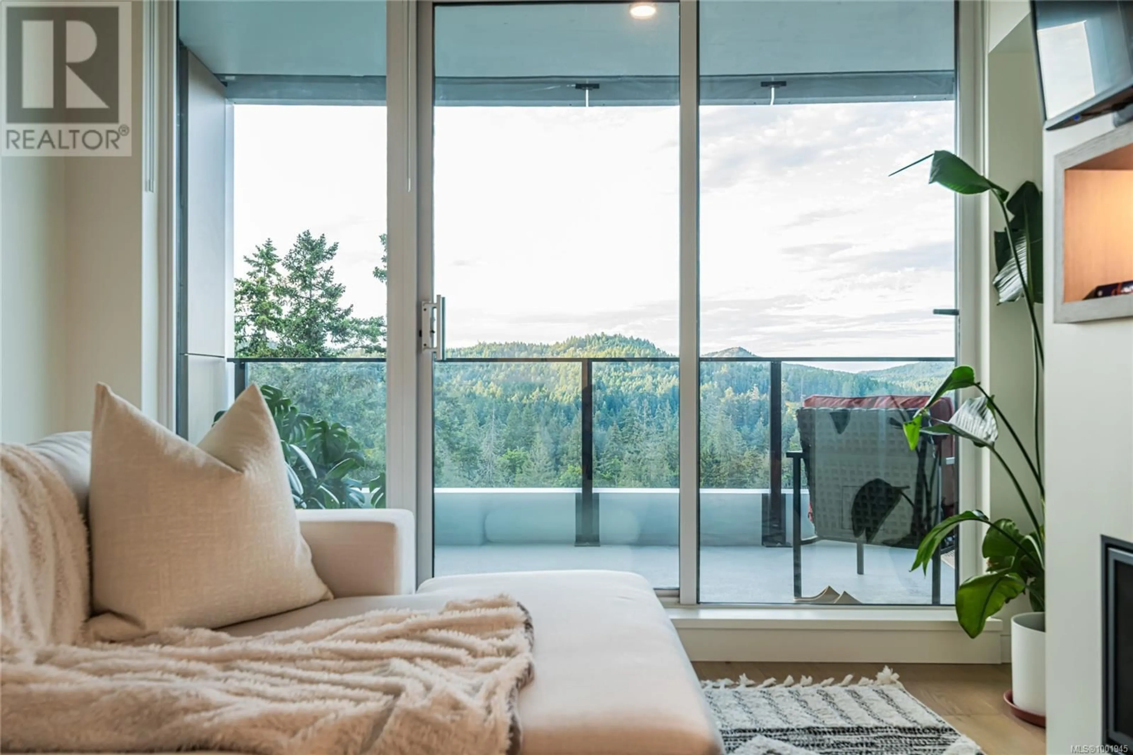 Balcony in the apartment, water/lake/river/ocean view for 910 - 2000 HANNINGTON ROAD, Langford British Columbia V9B6R6