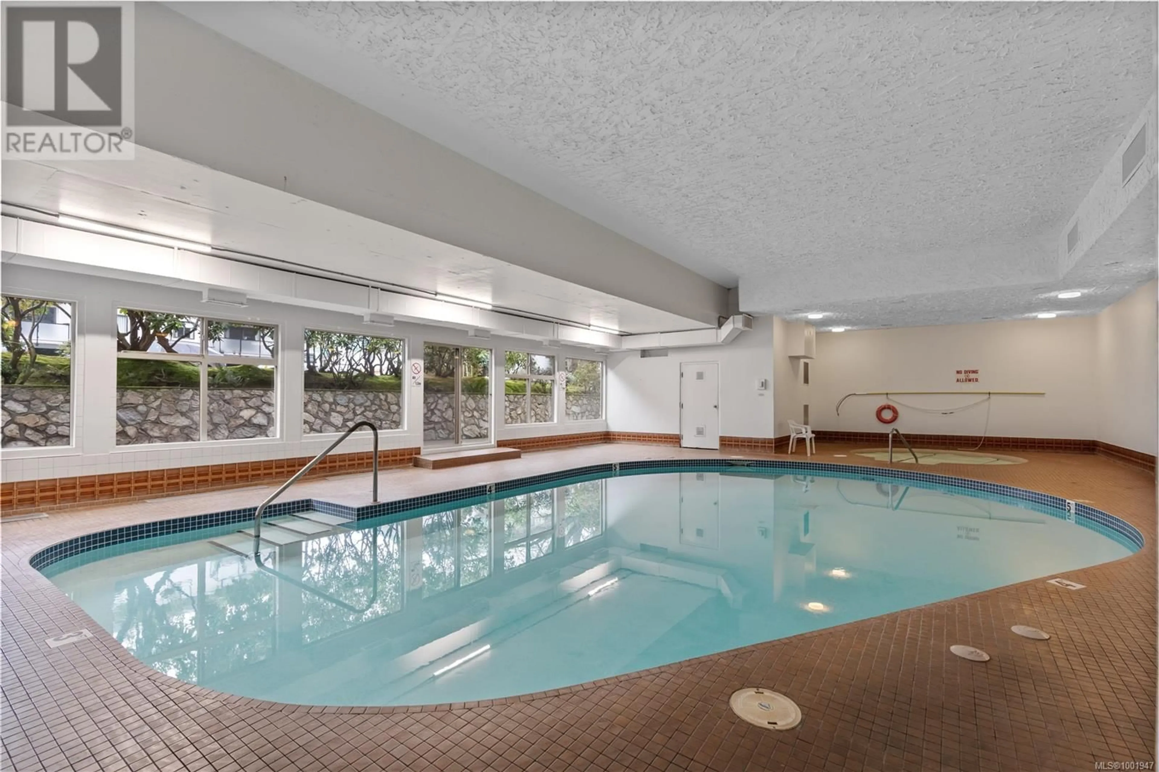 Pool for 213 - 1545 PANDORA AVENUE, Victoria British Columbia V8R6R1