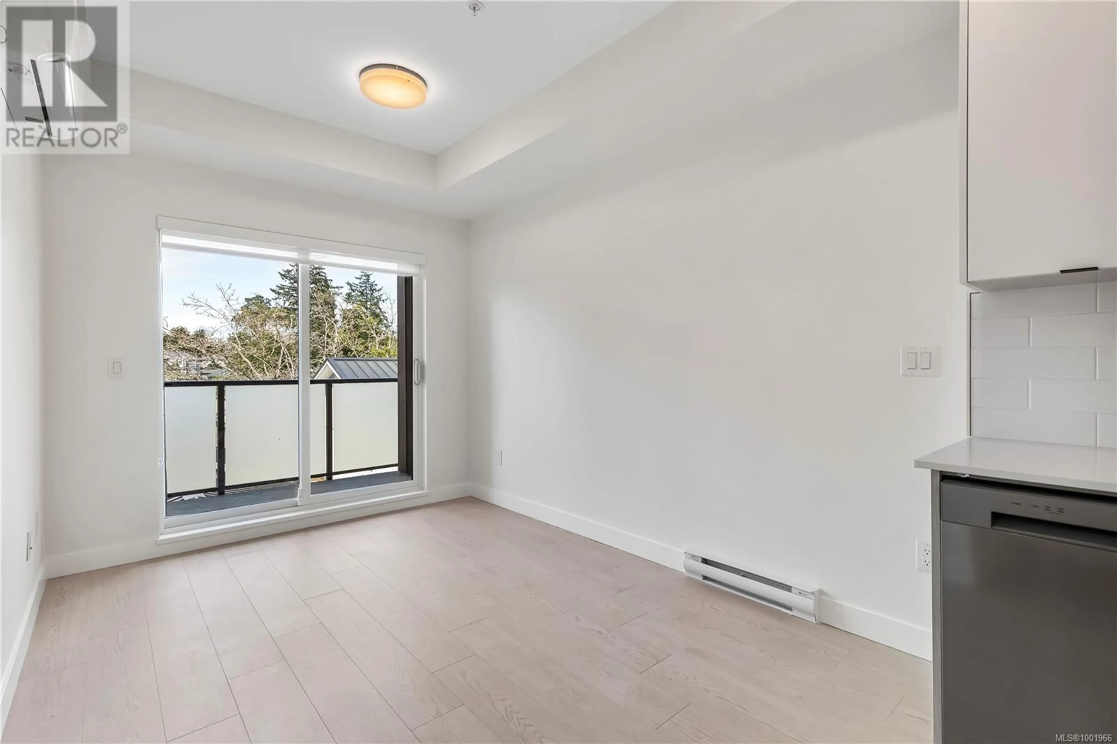 A pic of a room for 203 - 2629 MILLSTREAM ROAD, Langford British Columbia V9B3R8