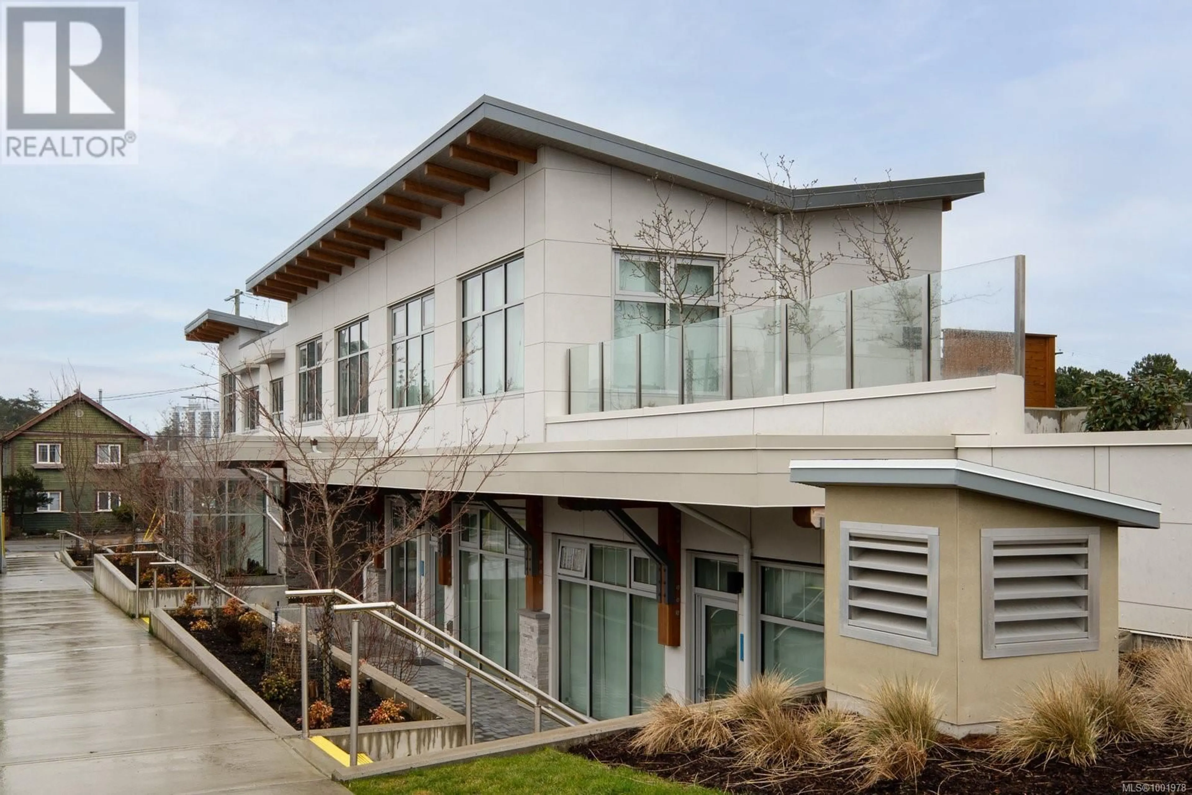 Unknown for 202 - 517 GORE STREET, Esquimalt British Columbia V9A5E5
