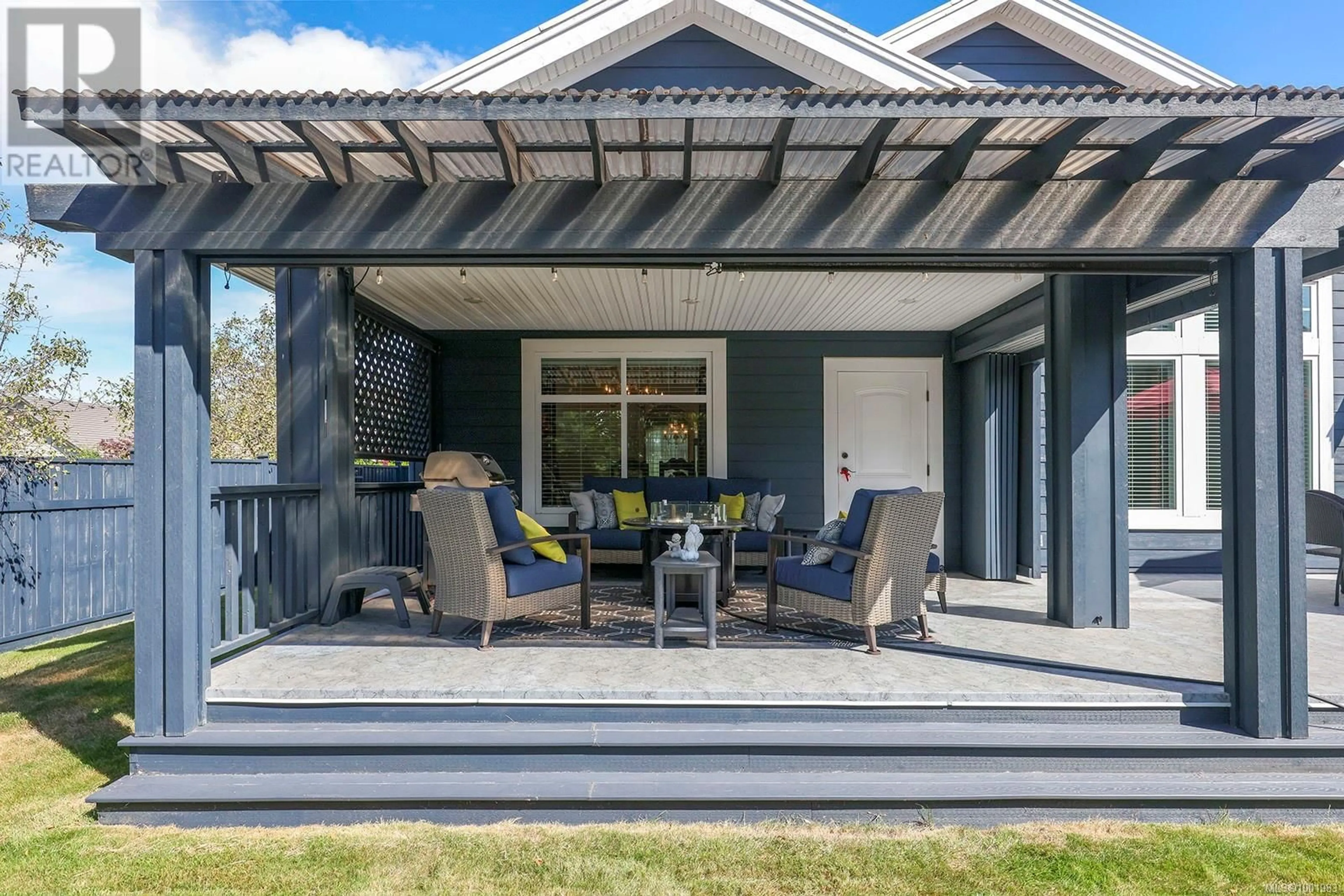 Patio, street for 1413 CROWN ISLE DRIVE, Courtenay British Columbia V9N4B1