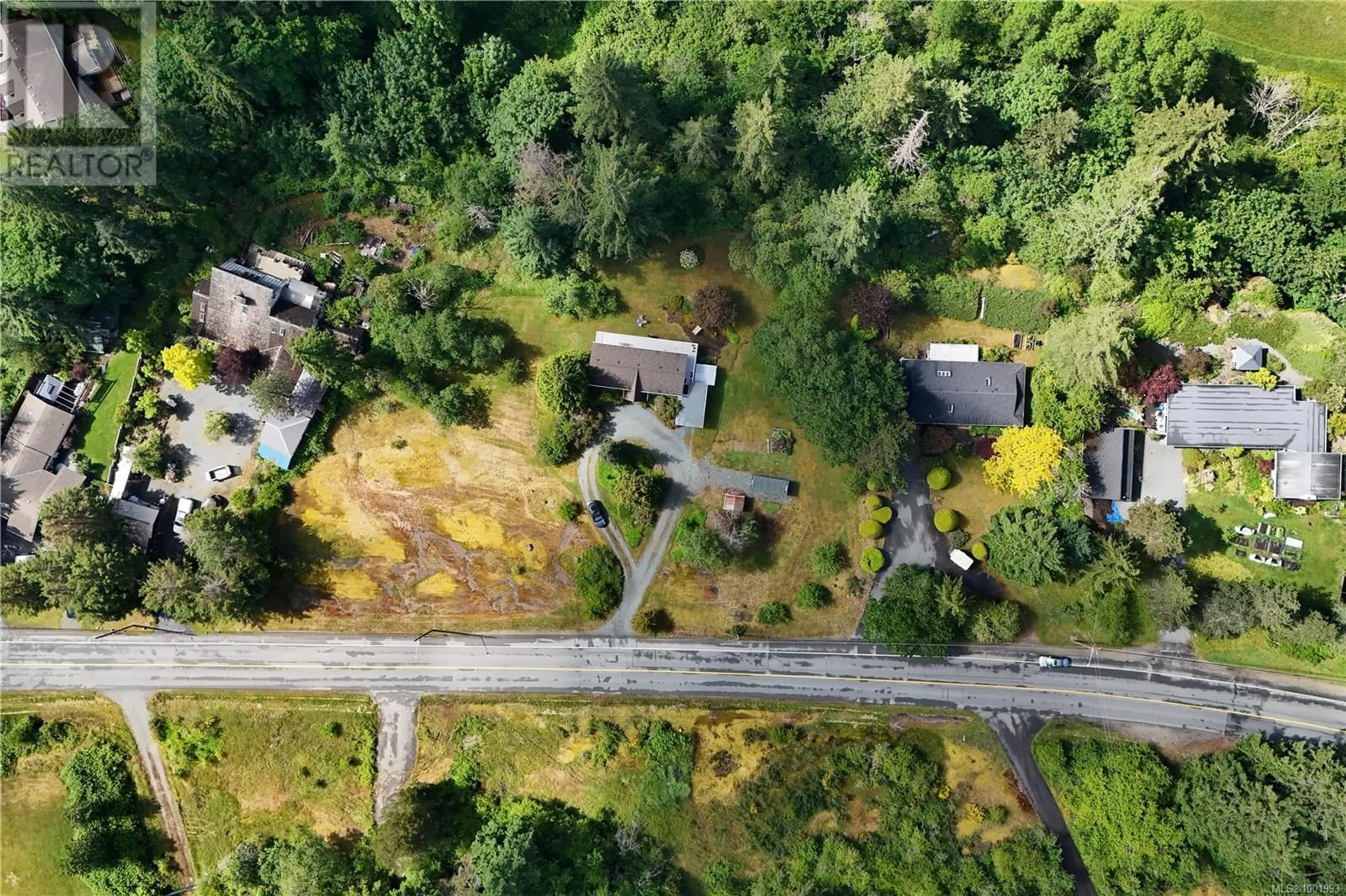 A pic from outside/outdoor area/front of a property/back of a property/a pic from drone, street for 2111 EAST WELLINGTON ROAD, Nanaimo British Columbia V9S5V2