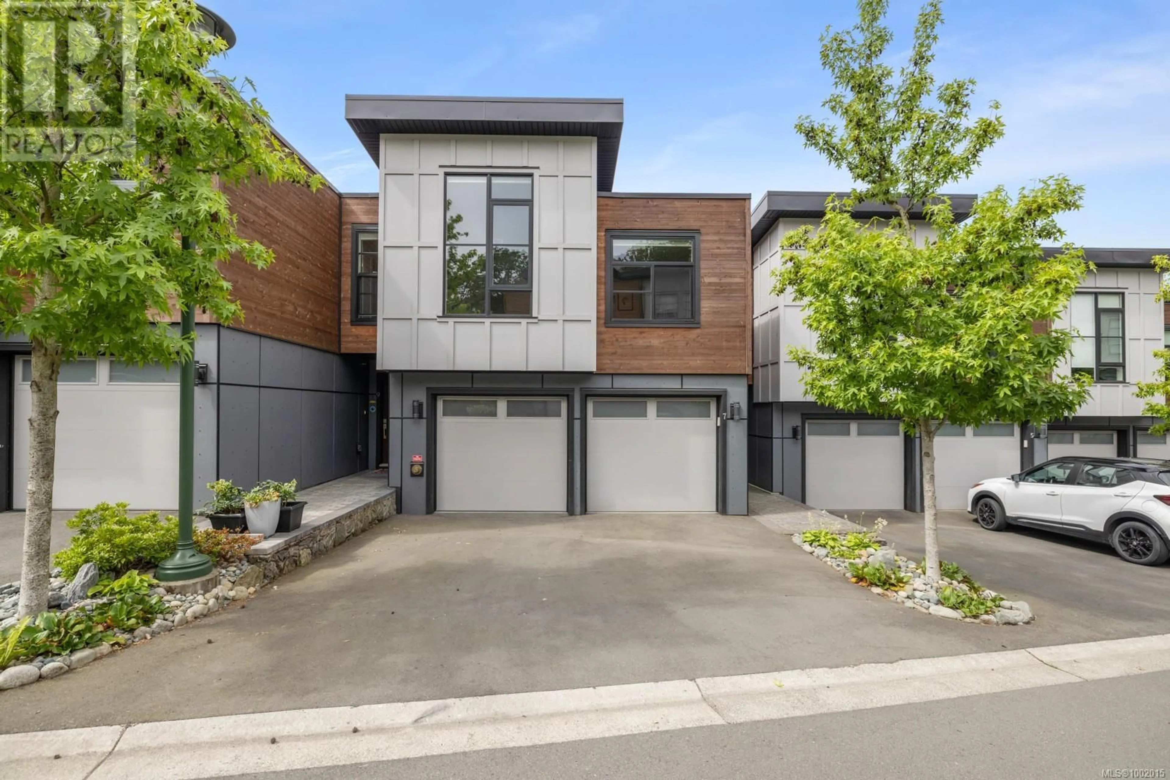 Home with brick exterior material, street for 7 AVANTI PLACE, View Royal British Columbia V8Z0E9