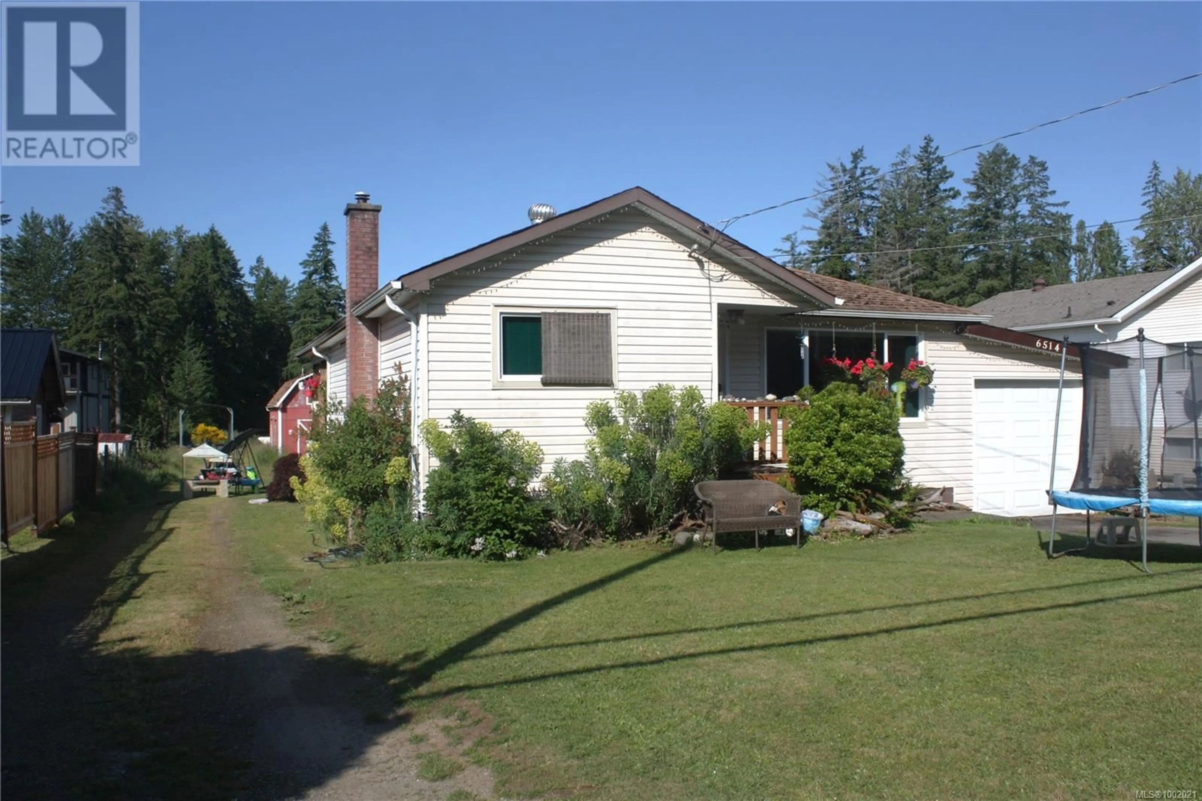 Home with vinyl exterior material, street for 6514 BEAVER CREEK ROAD, Port Alberni British Columbia V9Y7L5