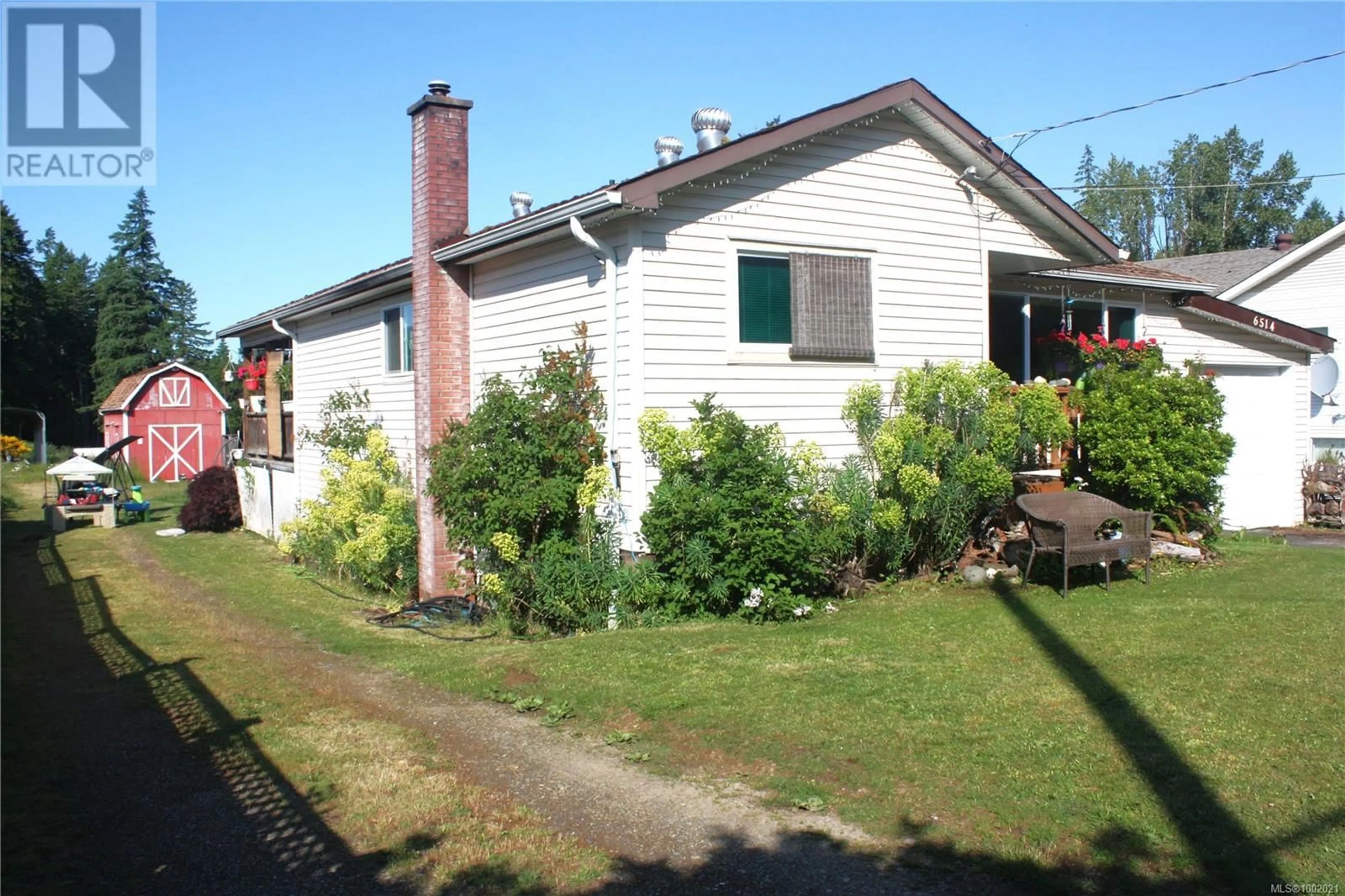 Patio, street for 6514 BEAVER CREEK ROAD, Port Alberni British Columbia V9Y7L5