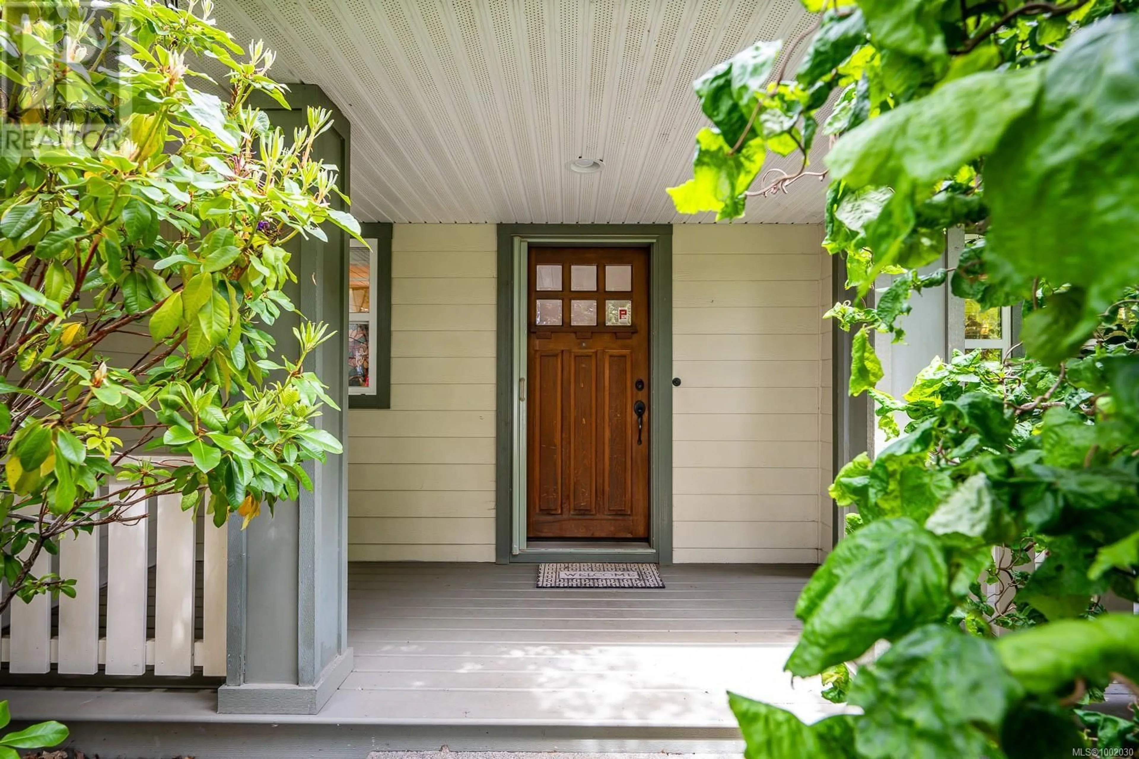 Indoor entryway for 2364 IDIENS WAY, Courtenay British Columbia V9H9H5