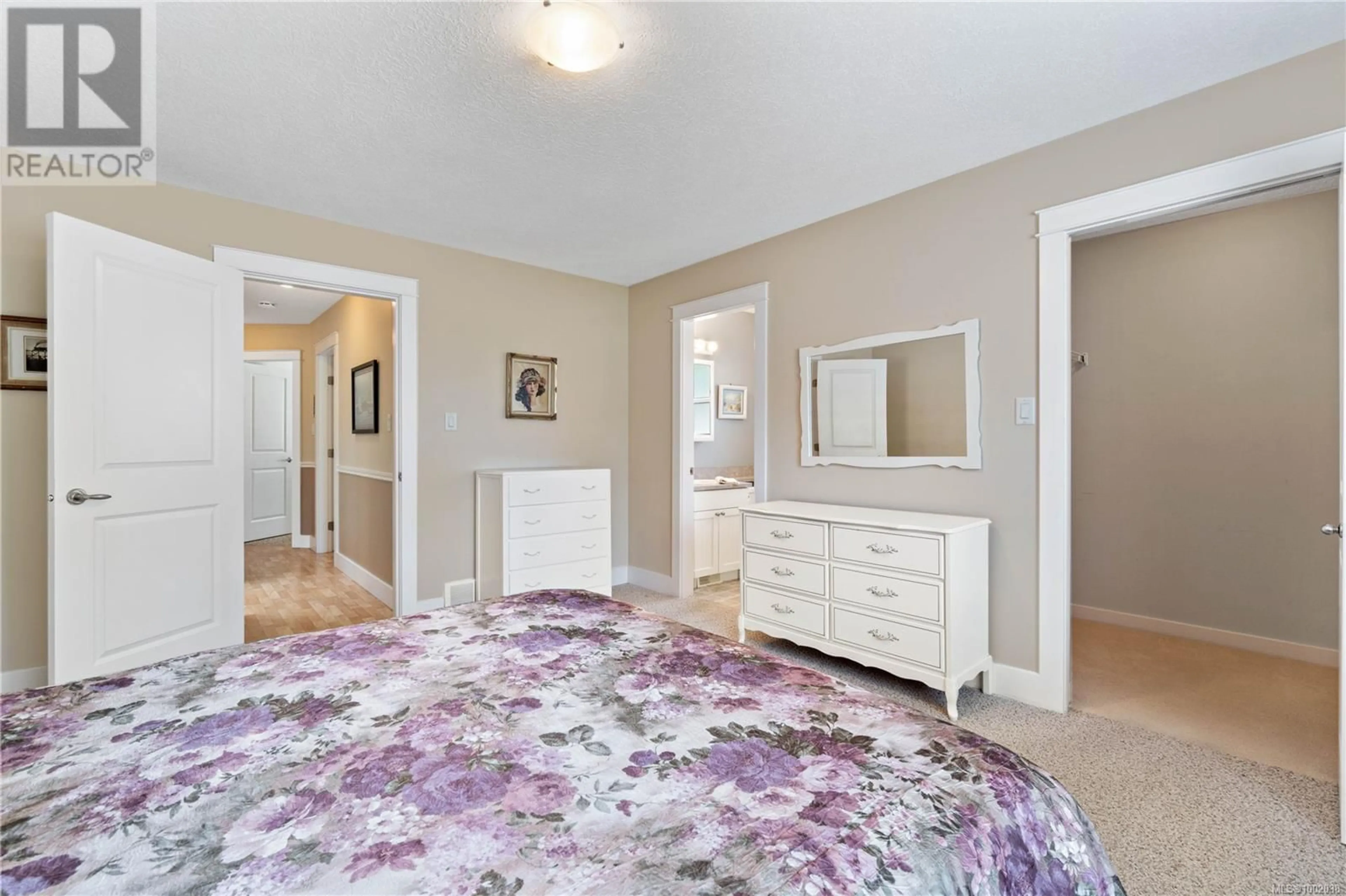 Bedroom with bed, carpet floor for 140 MERIDIAN WAY, Parksville British Columbia V9P2Z2