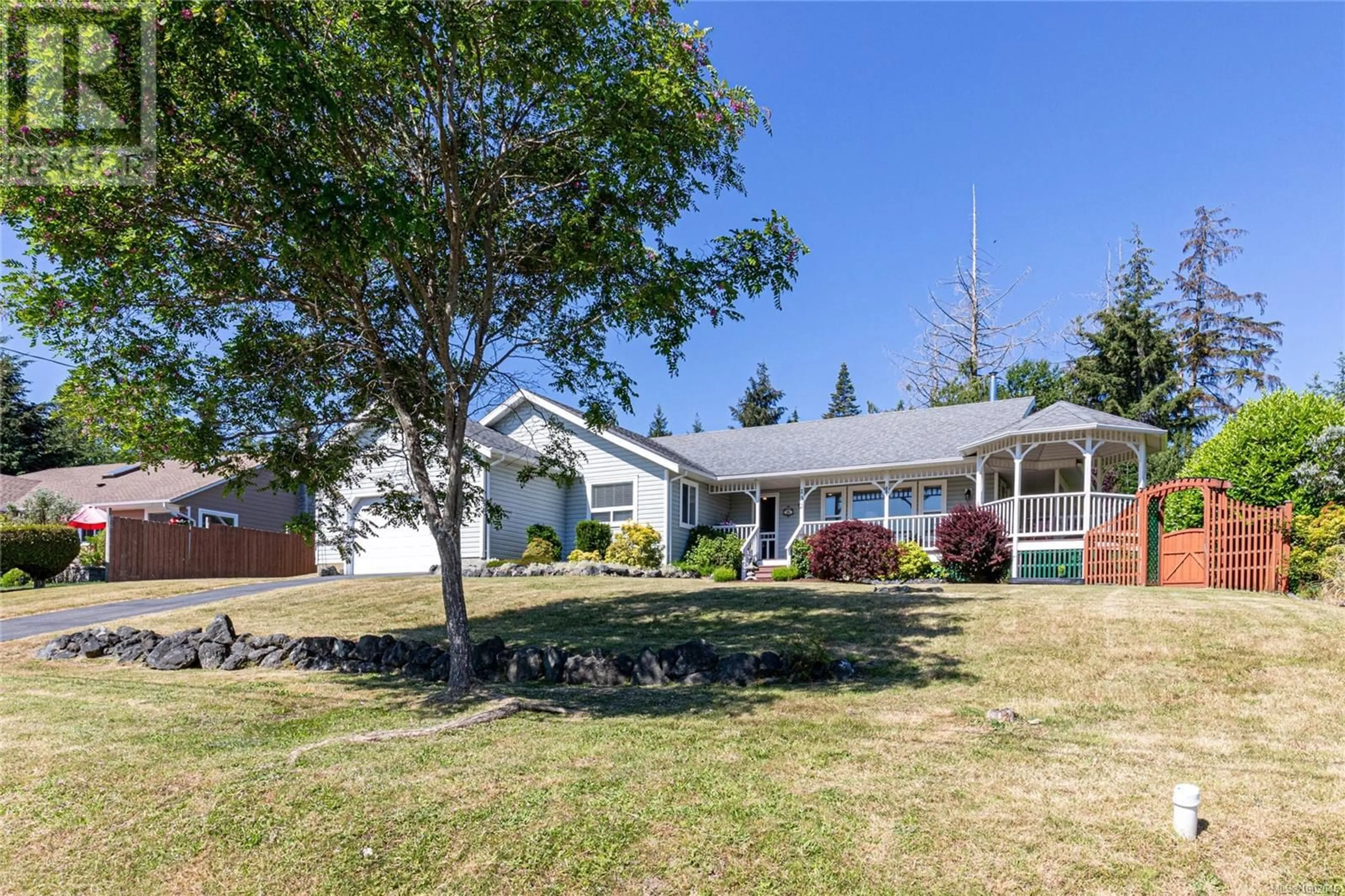 A pic from outside/outdoor area/front of a property/back of a property/a pic from drone, unknown for 132 BAYRIDGE PLACE, Bowser British Columbia V0R1G0