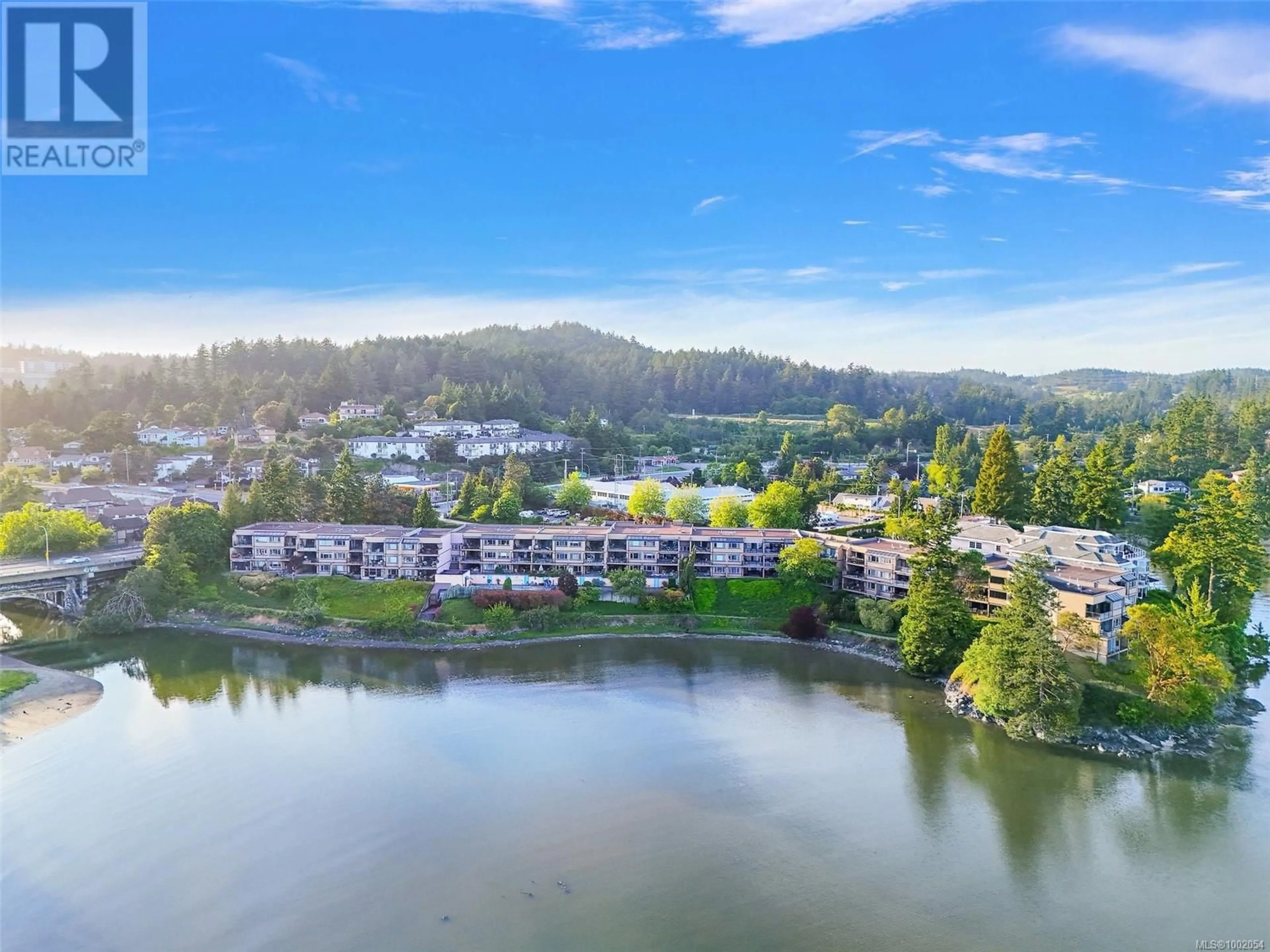A pic from outside/outdoor area/front of a property/back of a property/a pic from drone, water/lake/river/ocean view for 304 - 485 ISLAND HIGHWAY, View Royal British Columbia V9B5H7