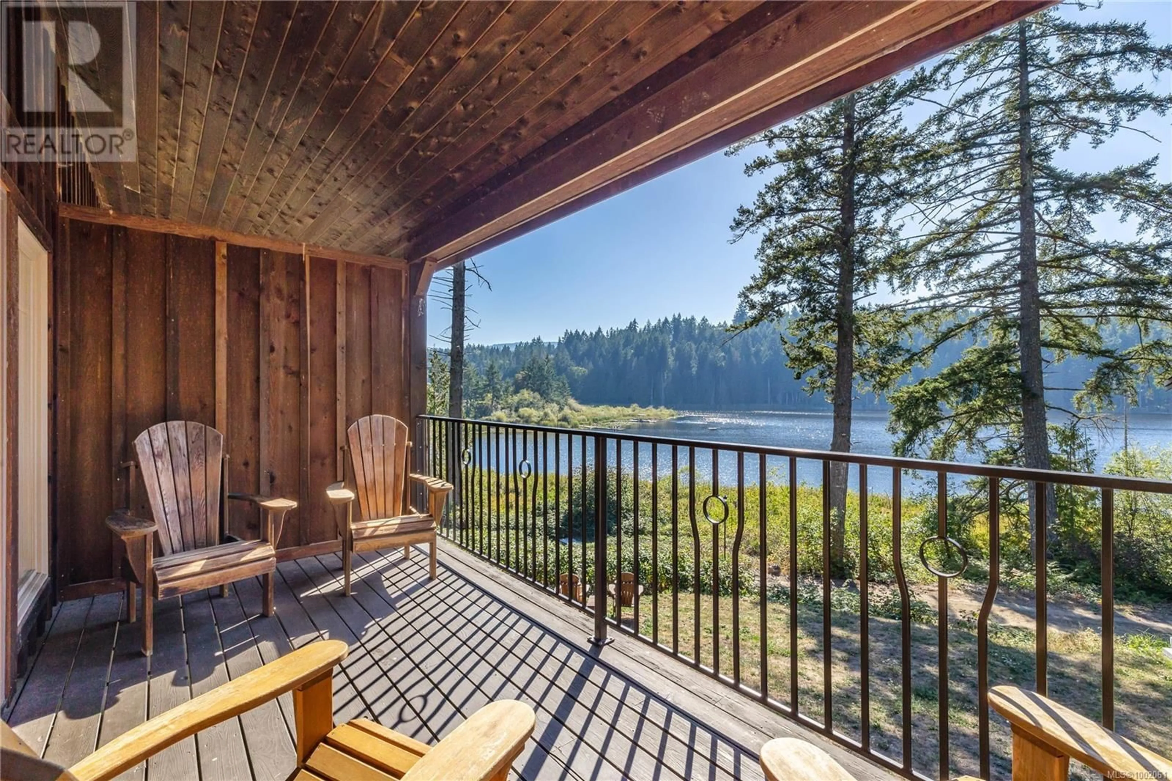 Patio, water/lake/river/ocean view for 33 - 315 ROBINSON ROAD, Salt Spring British Columbia V8K1P7