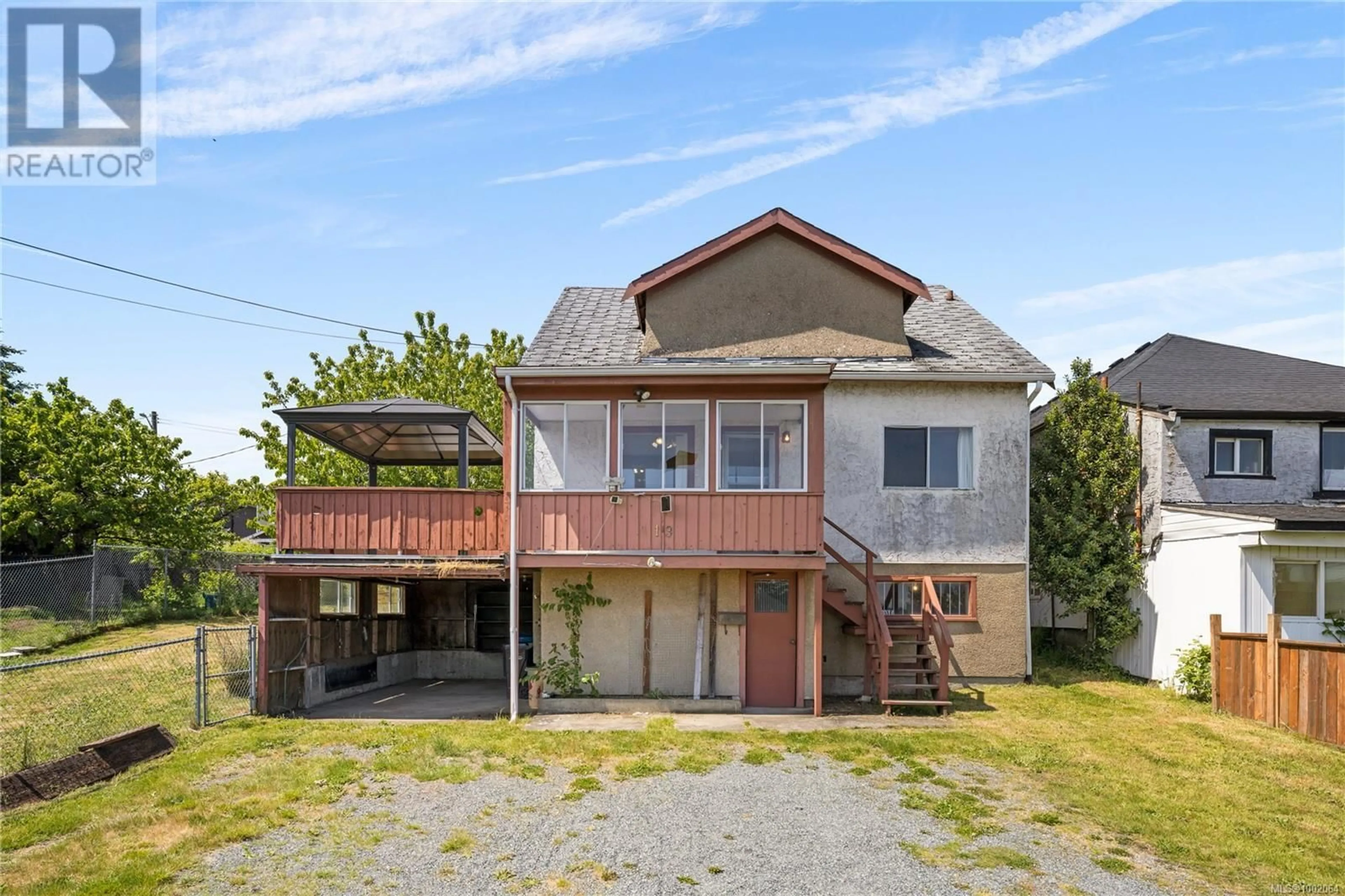 A pic from outside/outdoor area/front of a property/back of a property/a pic from drone, water/lake/river/ocean view for 19 VIEW STREET, Nanaimo British Columbia V9R4N3