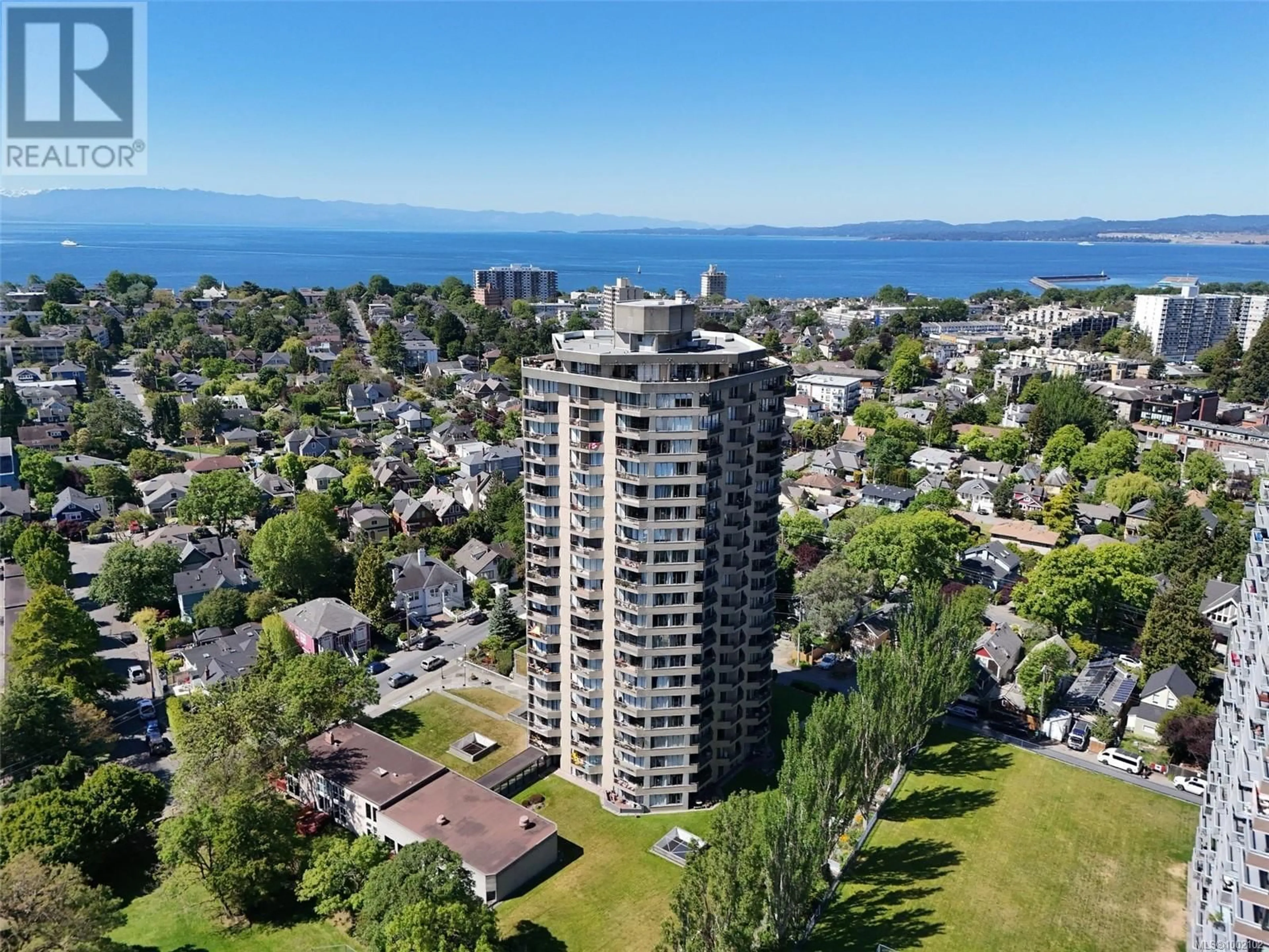 A pic from outside/outdoor area/front of a property/back of a property/a pic from drone, water/lake/river/ocean view for 408 - 620 TORONTO STREET, Victoria British Columbia V8V1P7