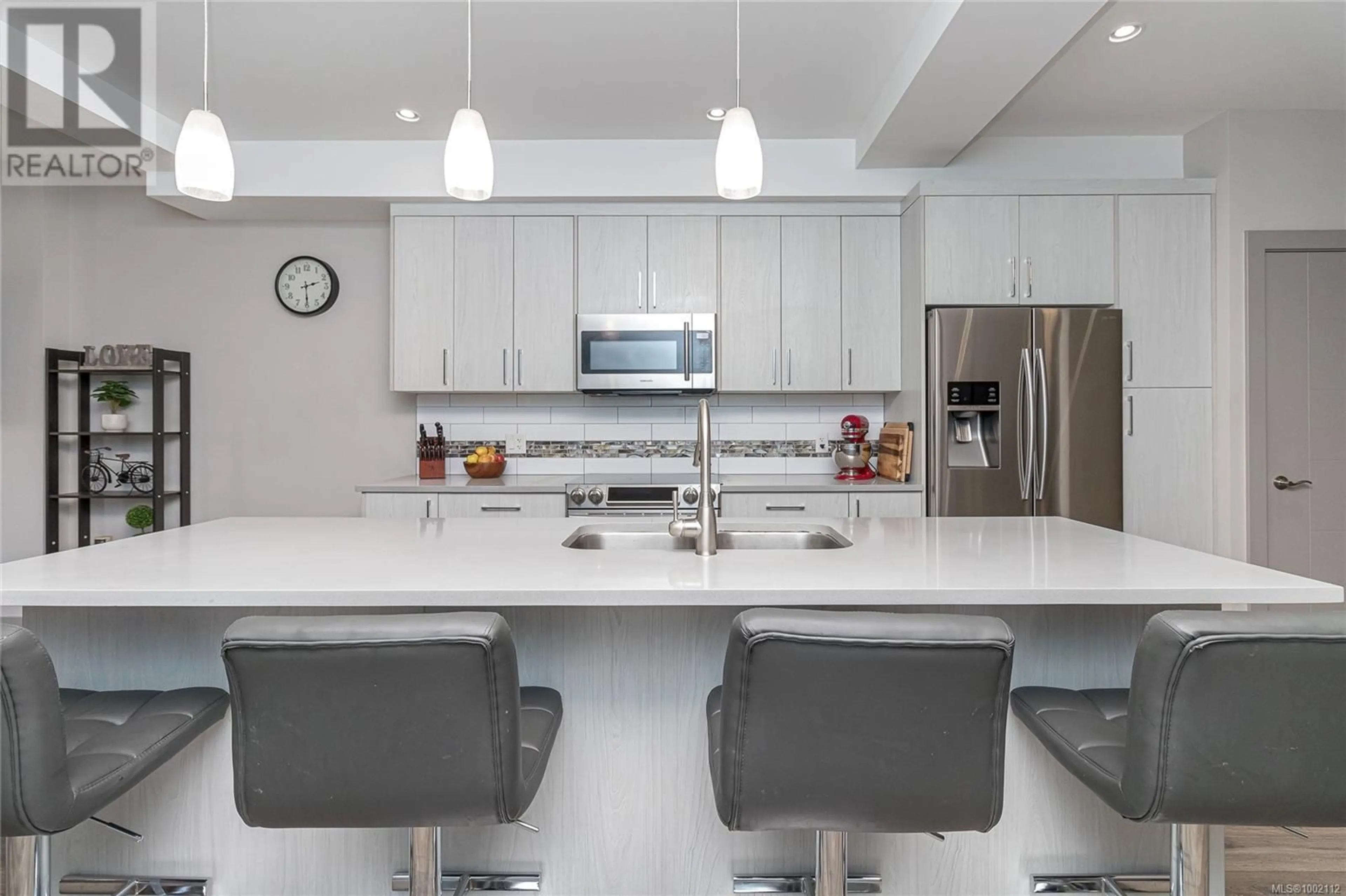 Contemporary kitchen, ceramic/tile floor for 112 - 687 STRANDLUND AVENUE, Langford British Columbia V9B3G2