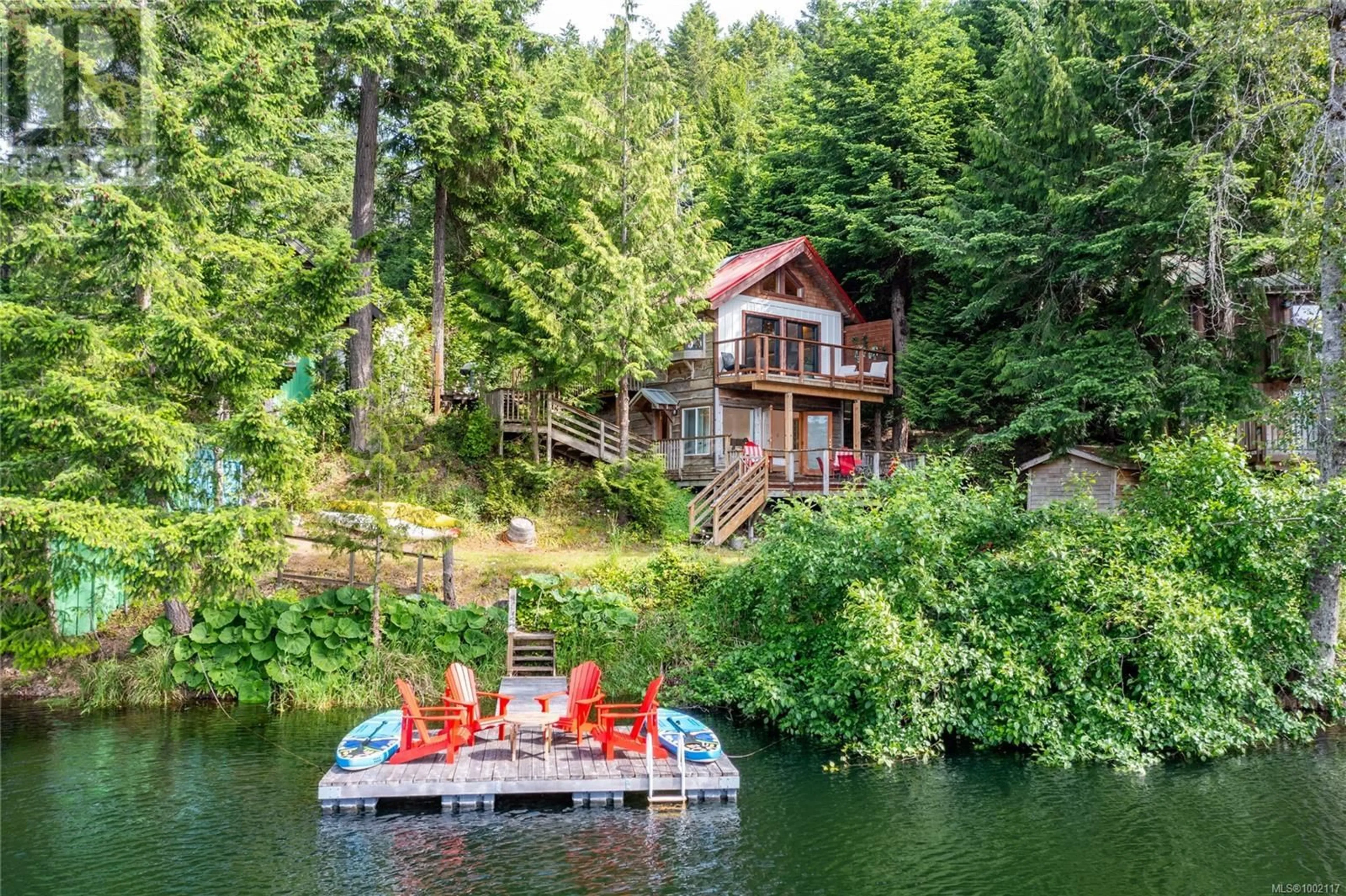 A pic from outside/outdoor area/front of a property/back of a property/a pic from drone, water/lake/river/ocean view for 3704 TILLER CRESCENT, Pender Island British Columbia V0N2M0