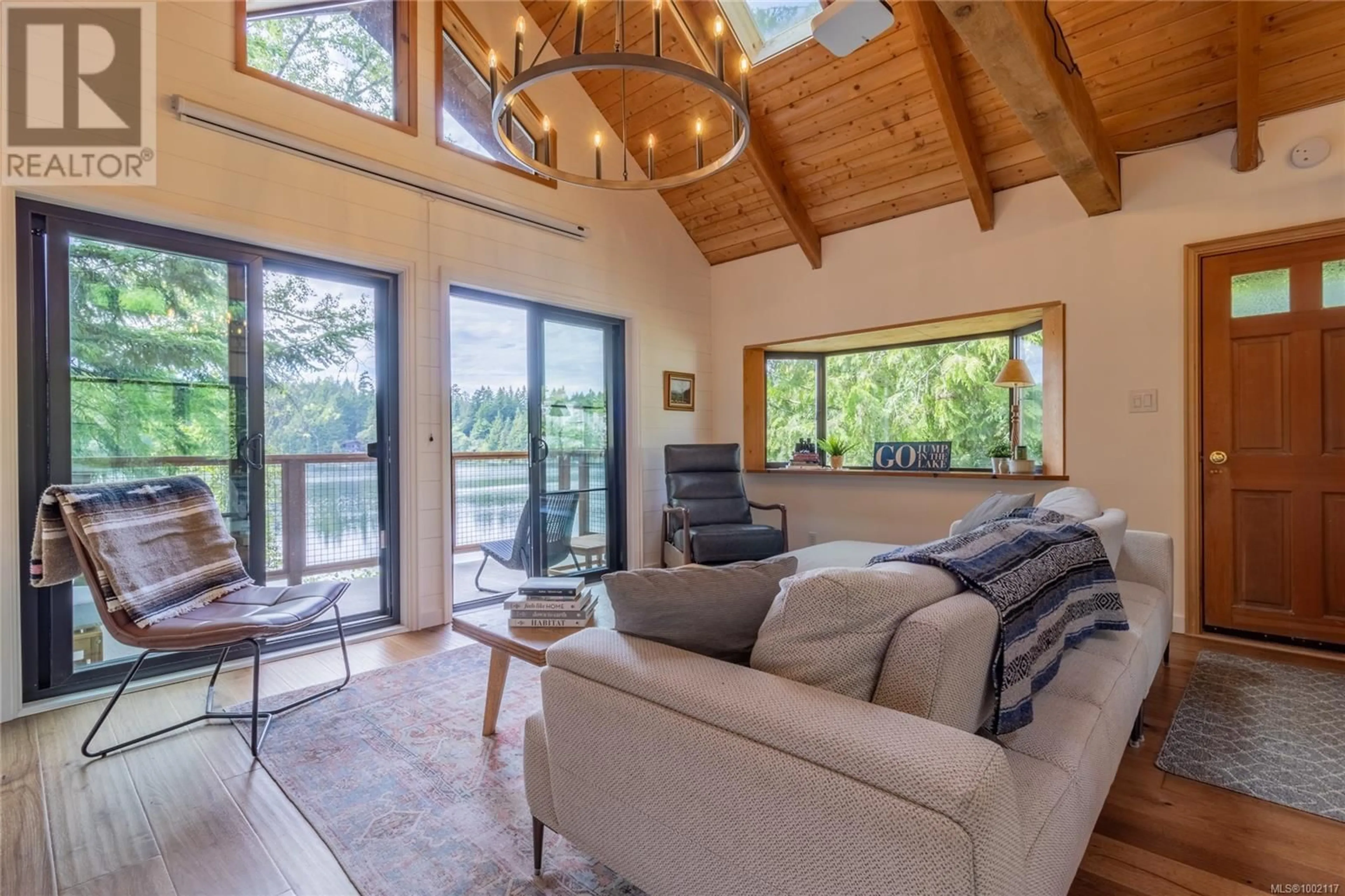 Living room with furniture, unknown for 3704 TILLER CRESCENT, Pender Island British Columbia V0N2M0
