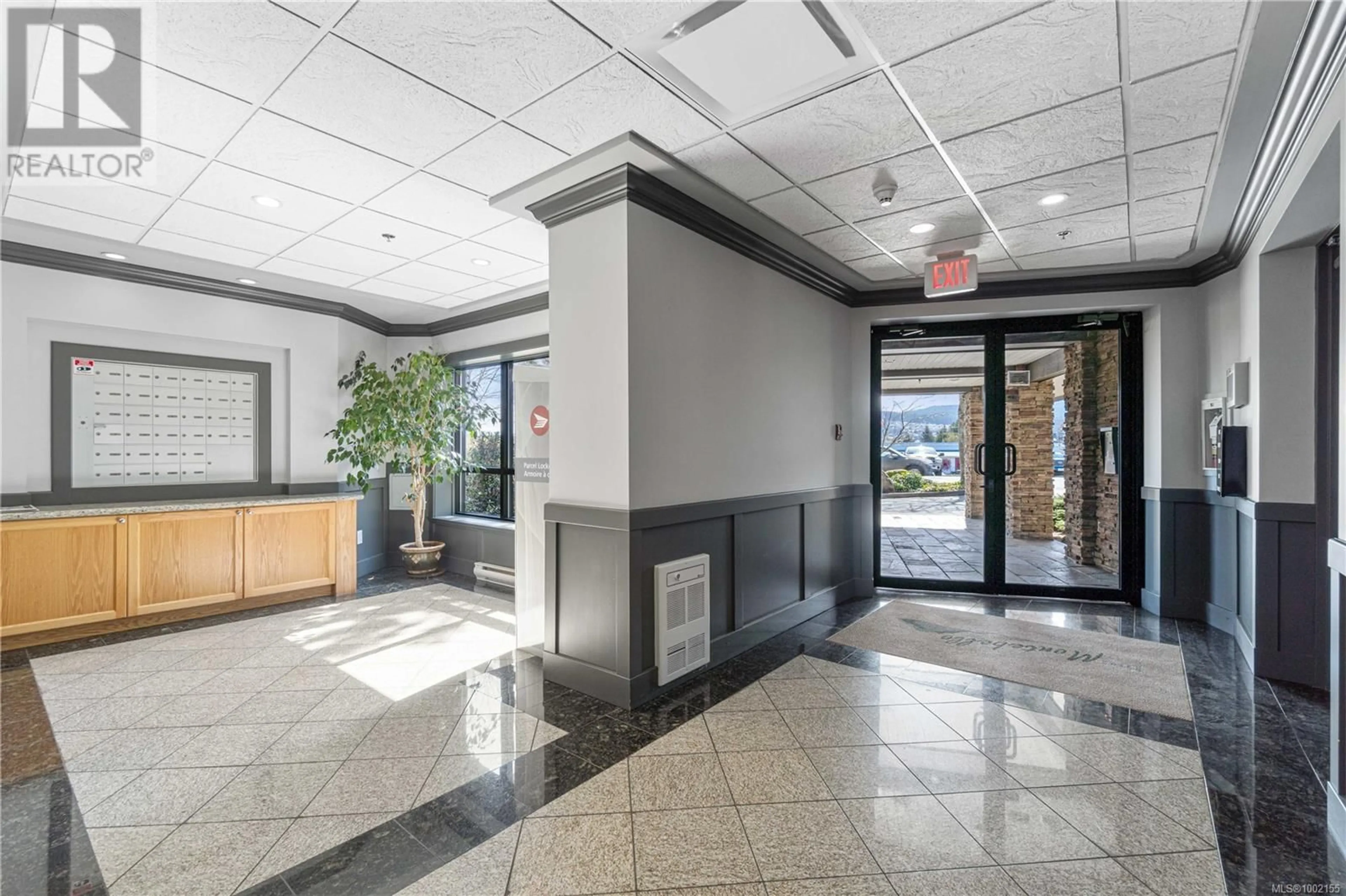 Lobby for 302 - 1620 TOWNSITE ROAD, Nanaimo British Columbia V9S1N2