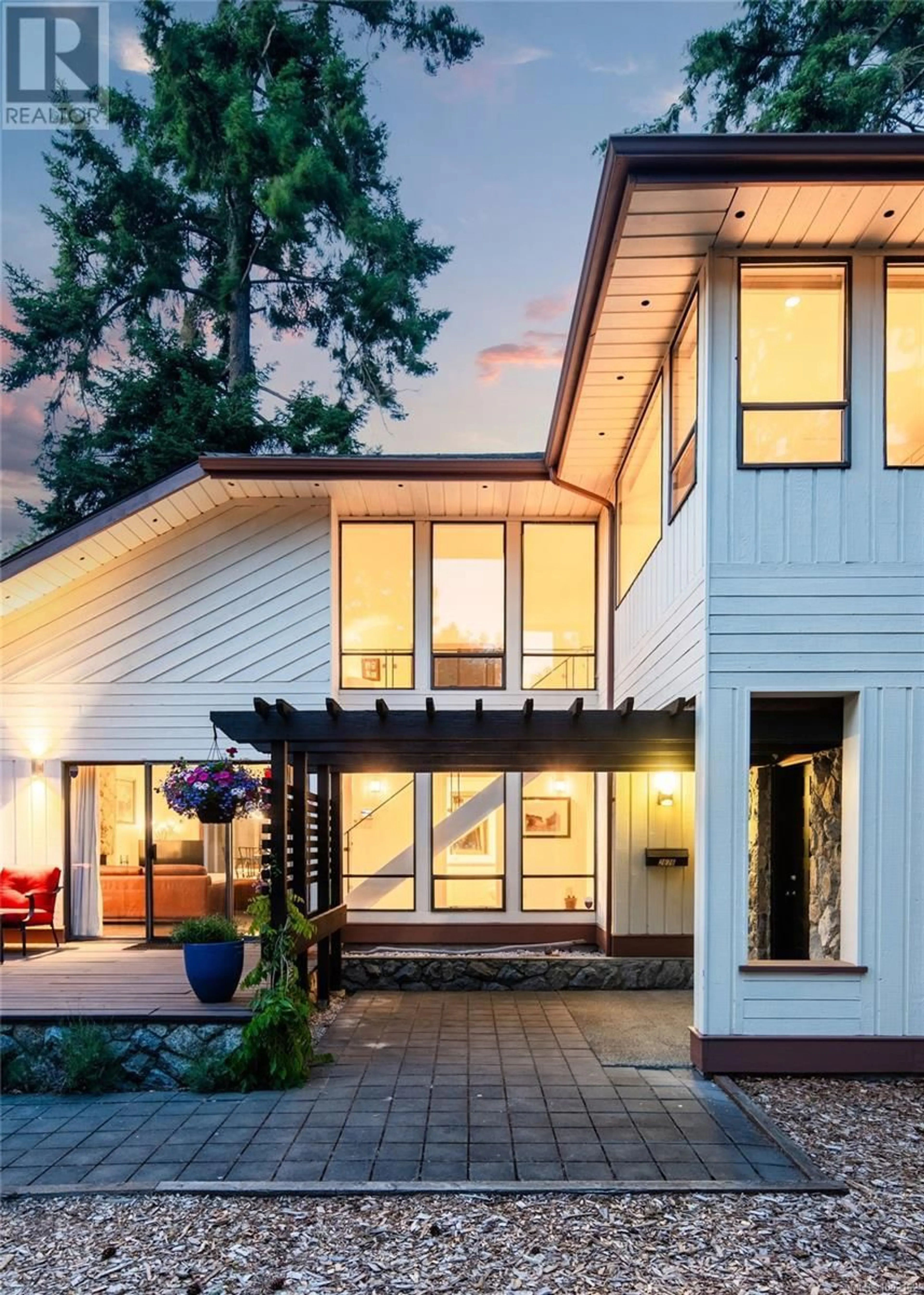 Home with brick exterior material, street for 2676 ARBUTUS ROAD, Saanich British Columbia V8N1W6