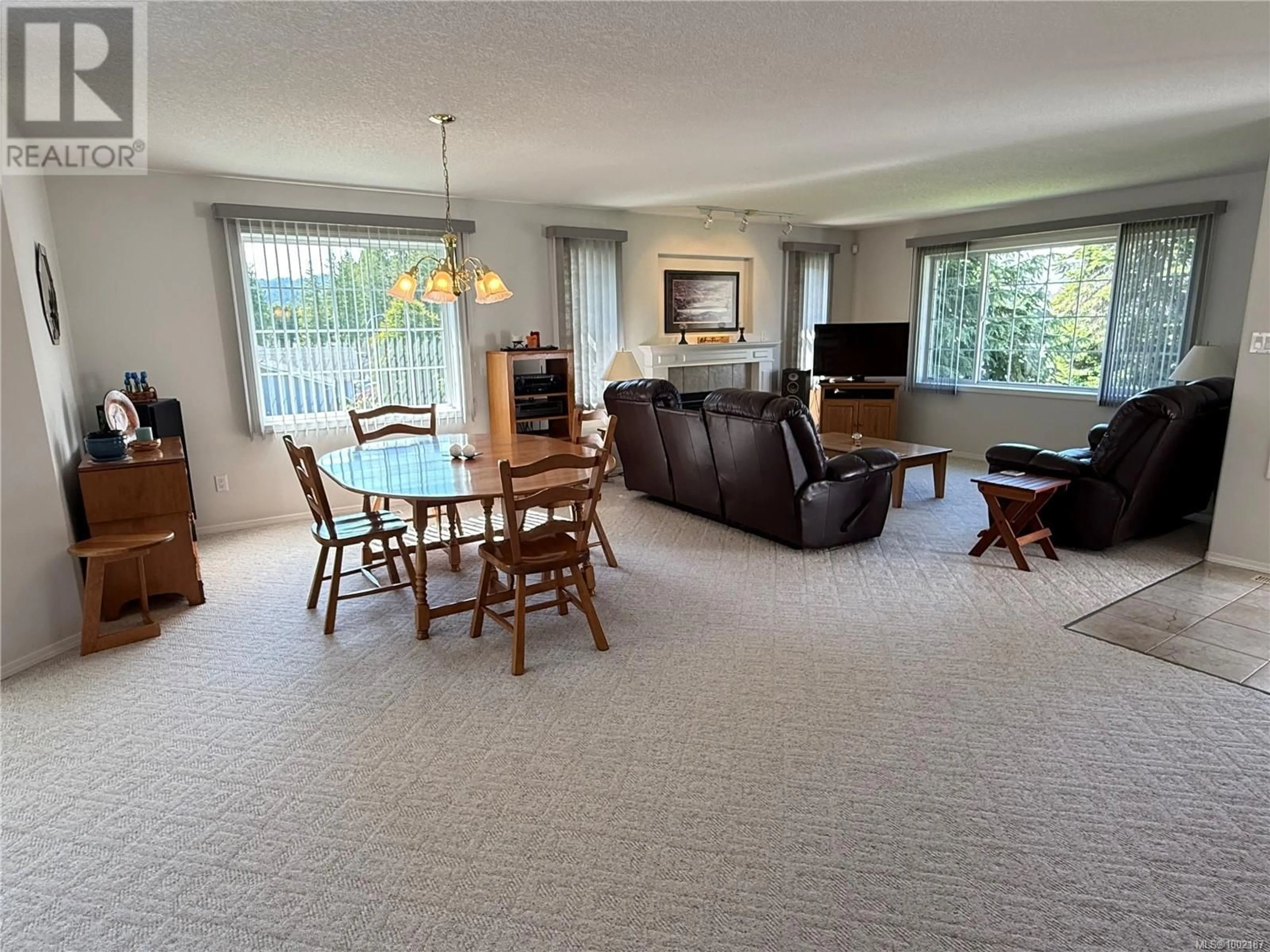 Living room with furniture, unknown for 5427 COLINWOOD DRIVE, Nanaimo British Columbia V9T6G2