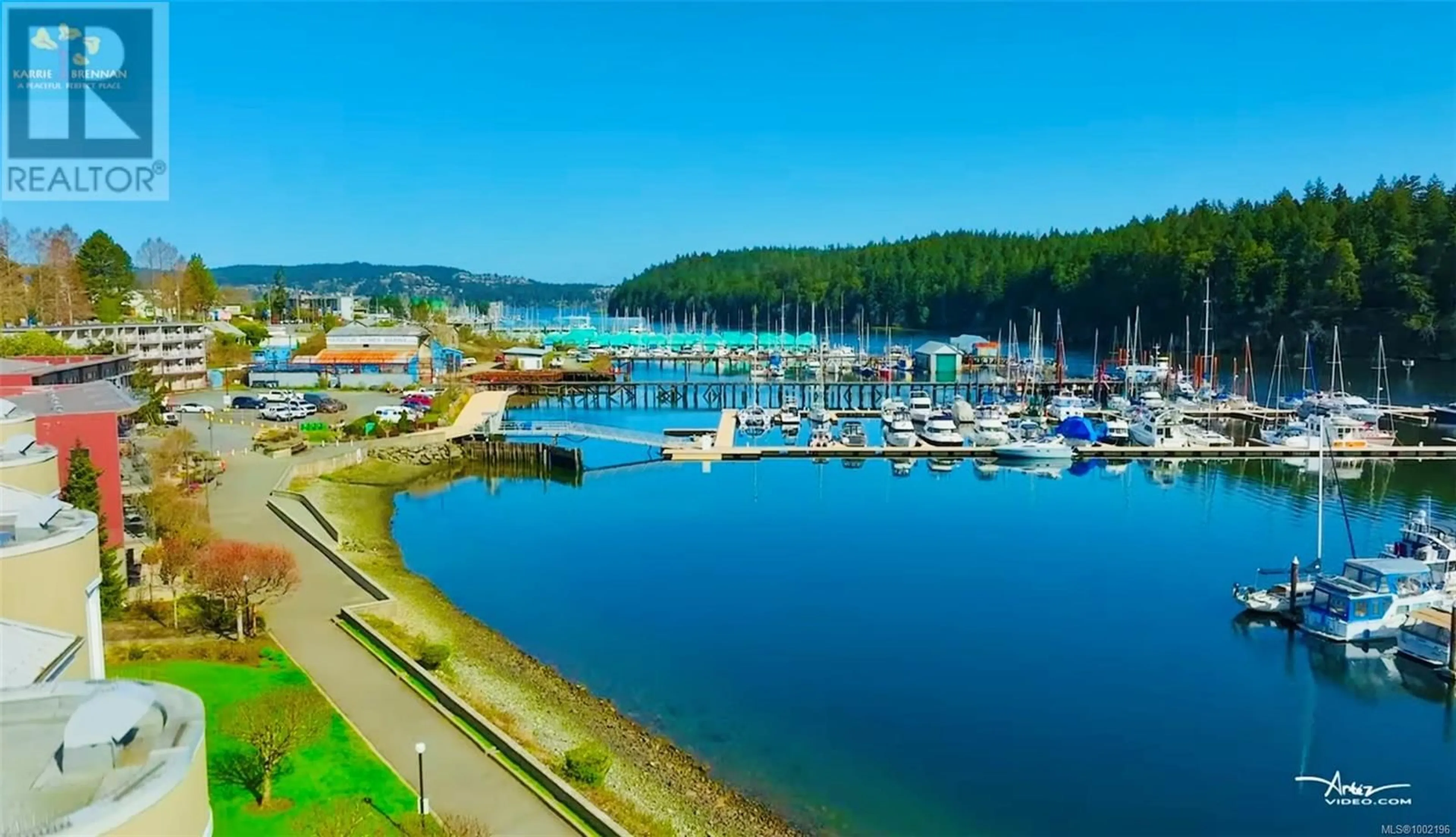 A pic from outside/outdoor area/front of a property/back of a property/a pic from drone, water/lake/river/ocean view for 201 - 566 STEWART AVENUE, Nanaimo British Columbia V9S5T5