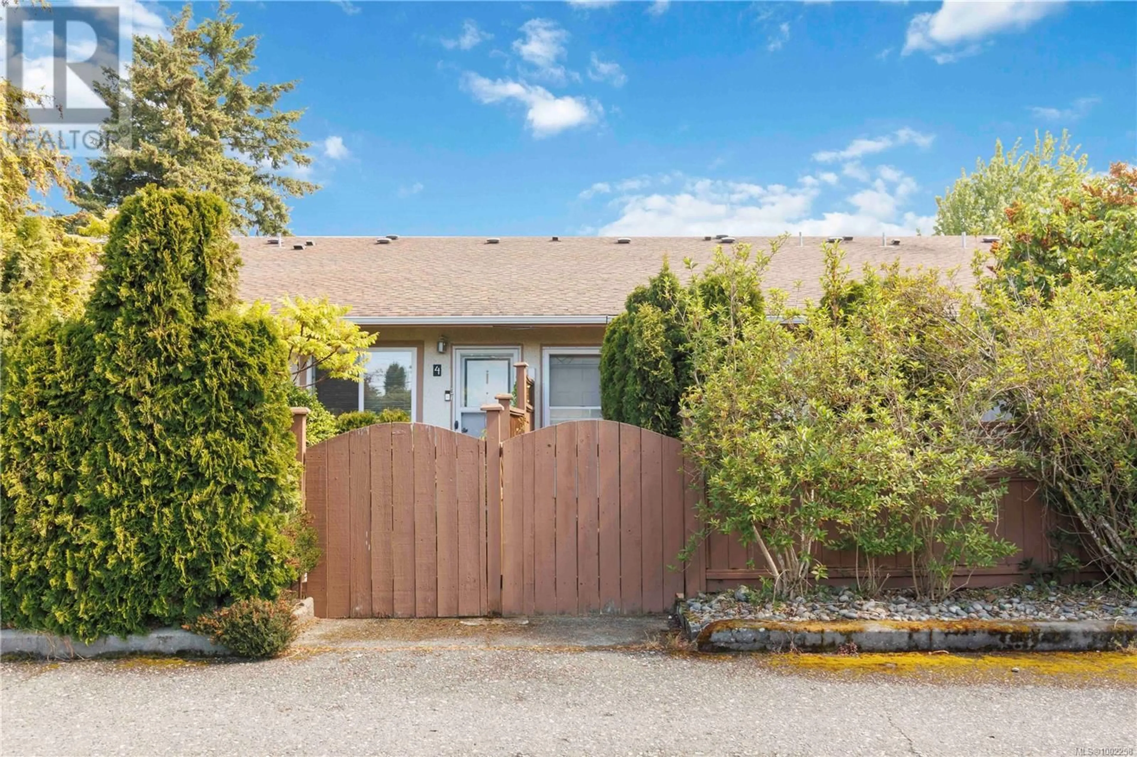 Patio, street for 5 - 974 DUNFORD AVENUE, Langford British Columbia V9B2S3