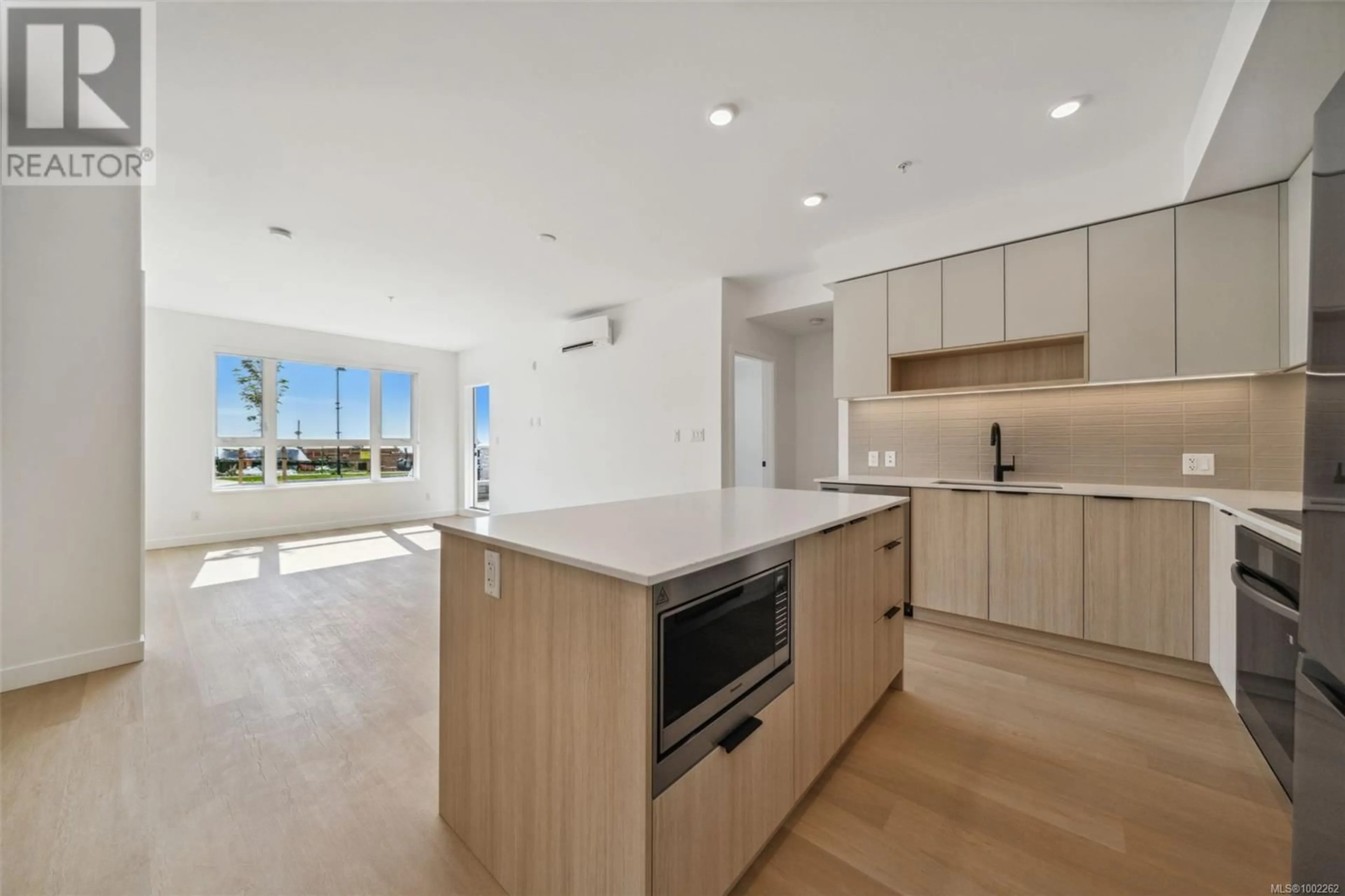 Open concept kitchen, unknown for 105 - 3564B RYDER HESJEDAL WAY, Colwood British Columbia V9C0V3