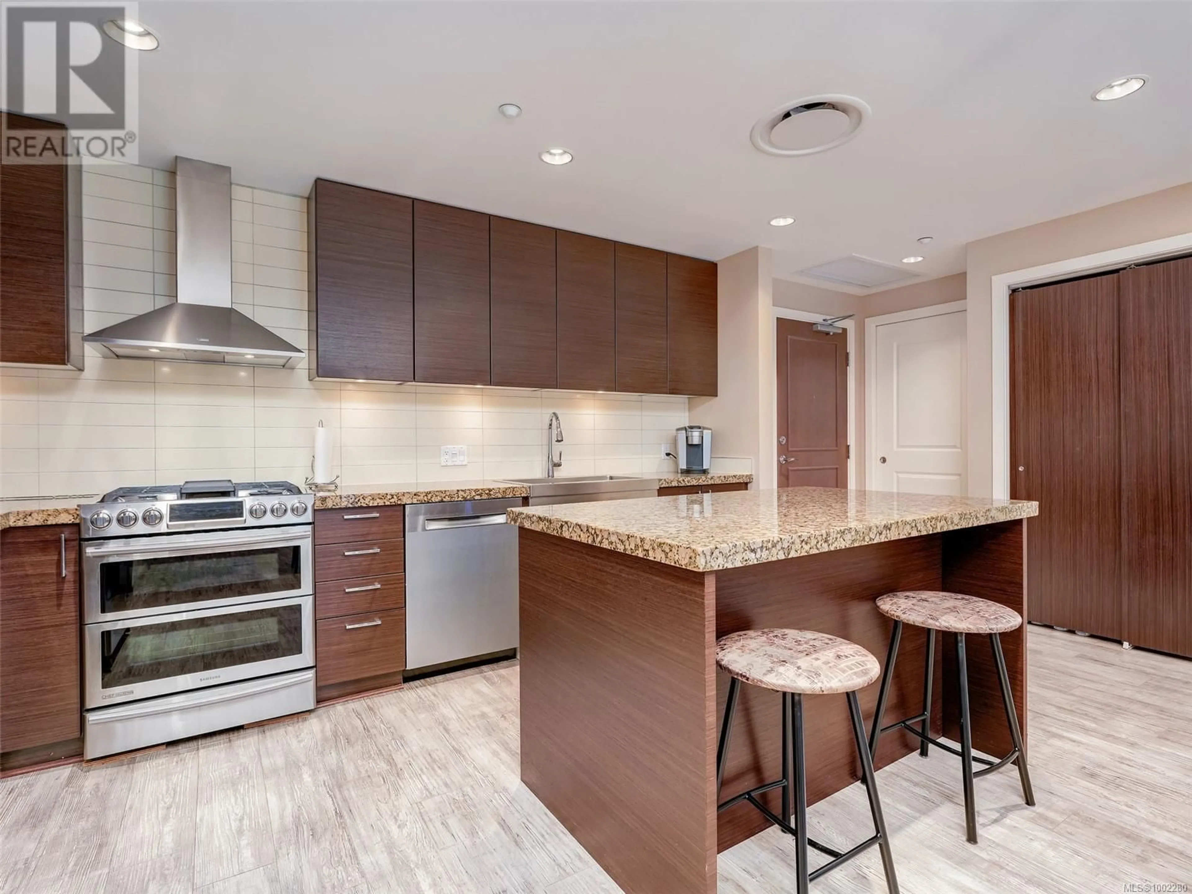 Open concept kitchen, unknown for 213 - 1400 LYNBURNE PLACE, Langford British Columbia V9B0A4