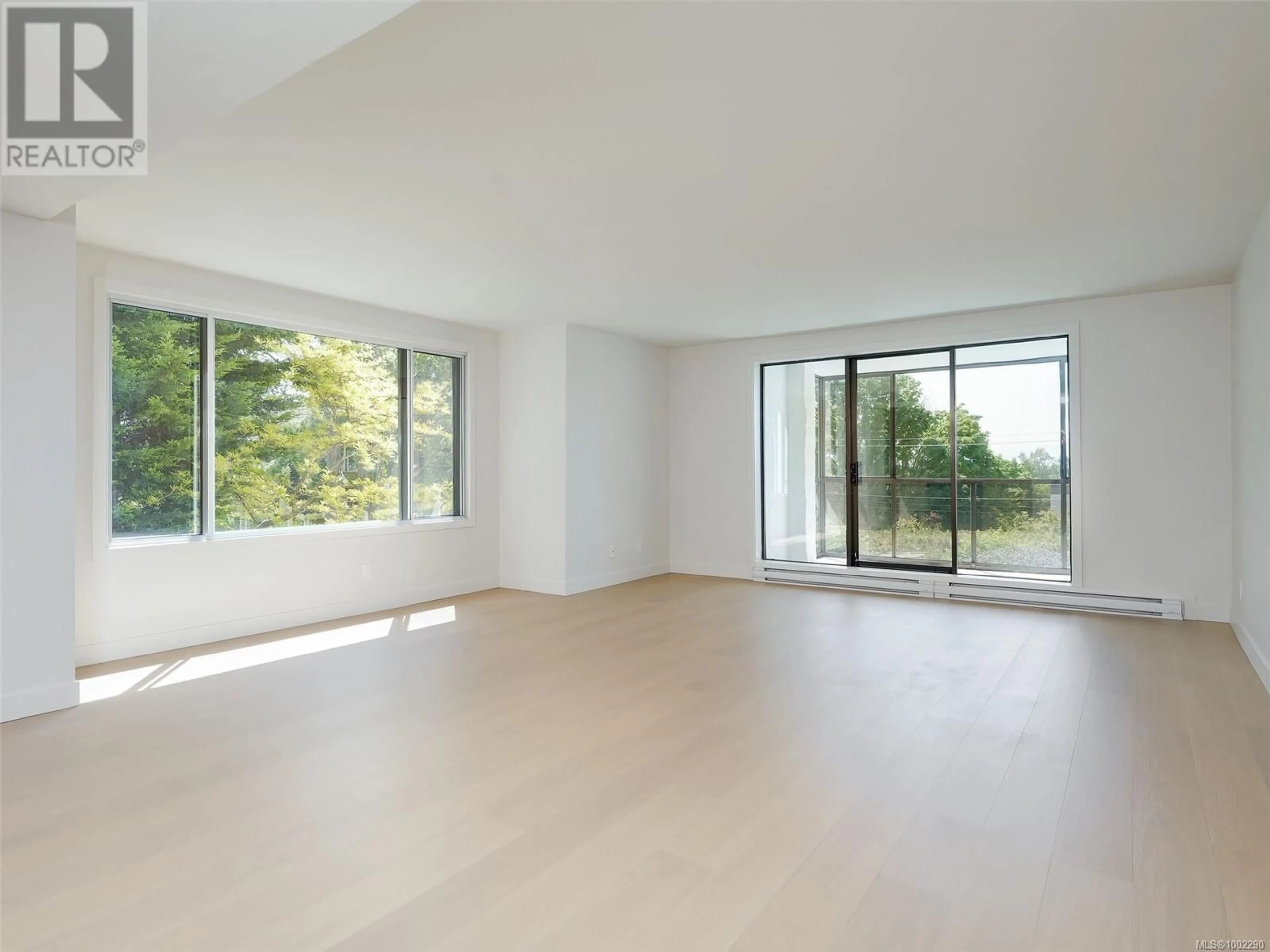 A pic of a room for 202 - 1204 FAIRFIELD ROAD, Victoria British Columbia V8V4B2