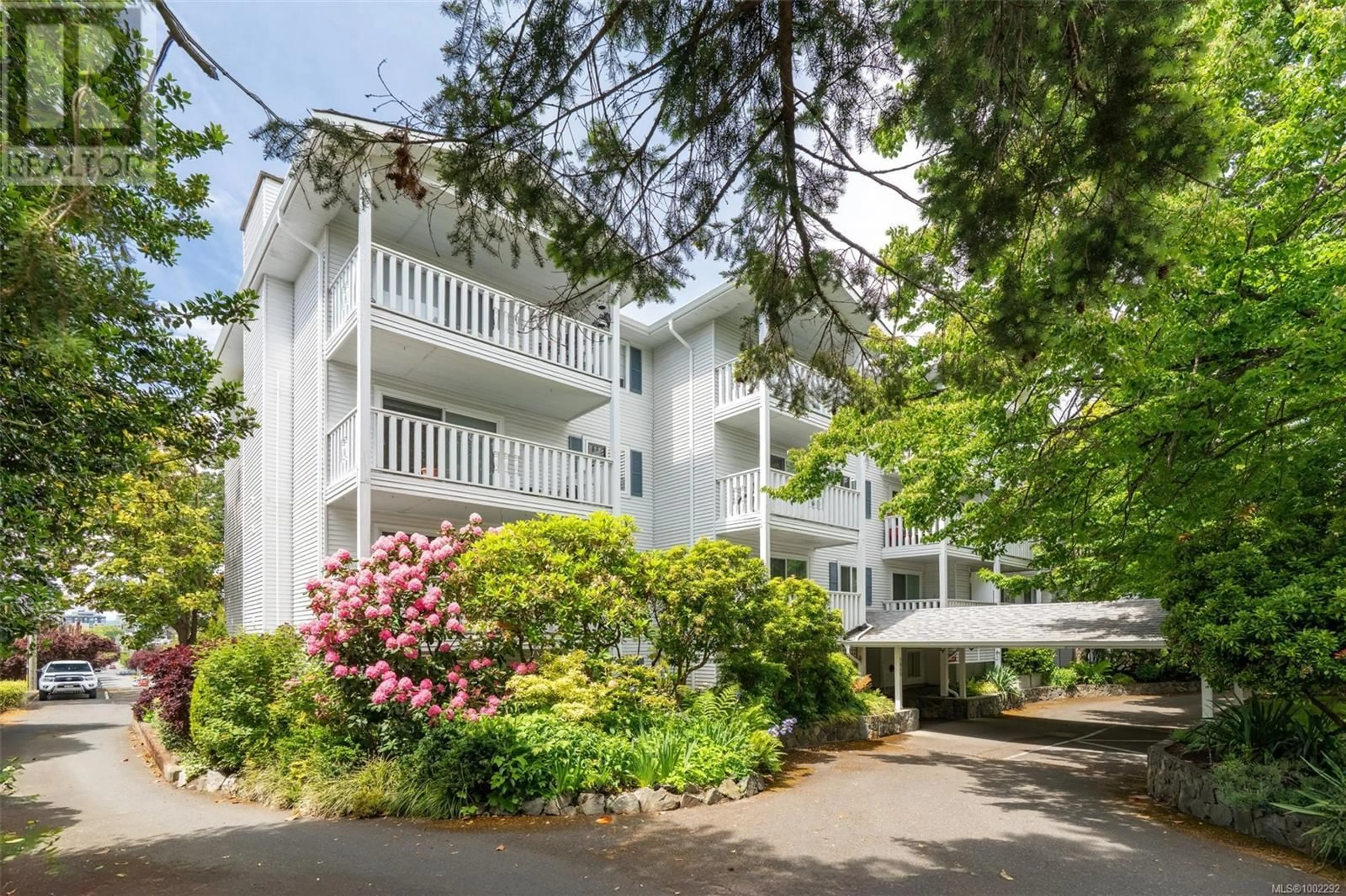 Unknown for 407 - 1060 LINDEN AVENUE, Victoria British Columbia V8V4H2