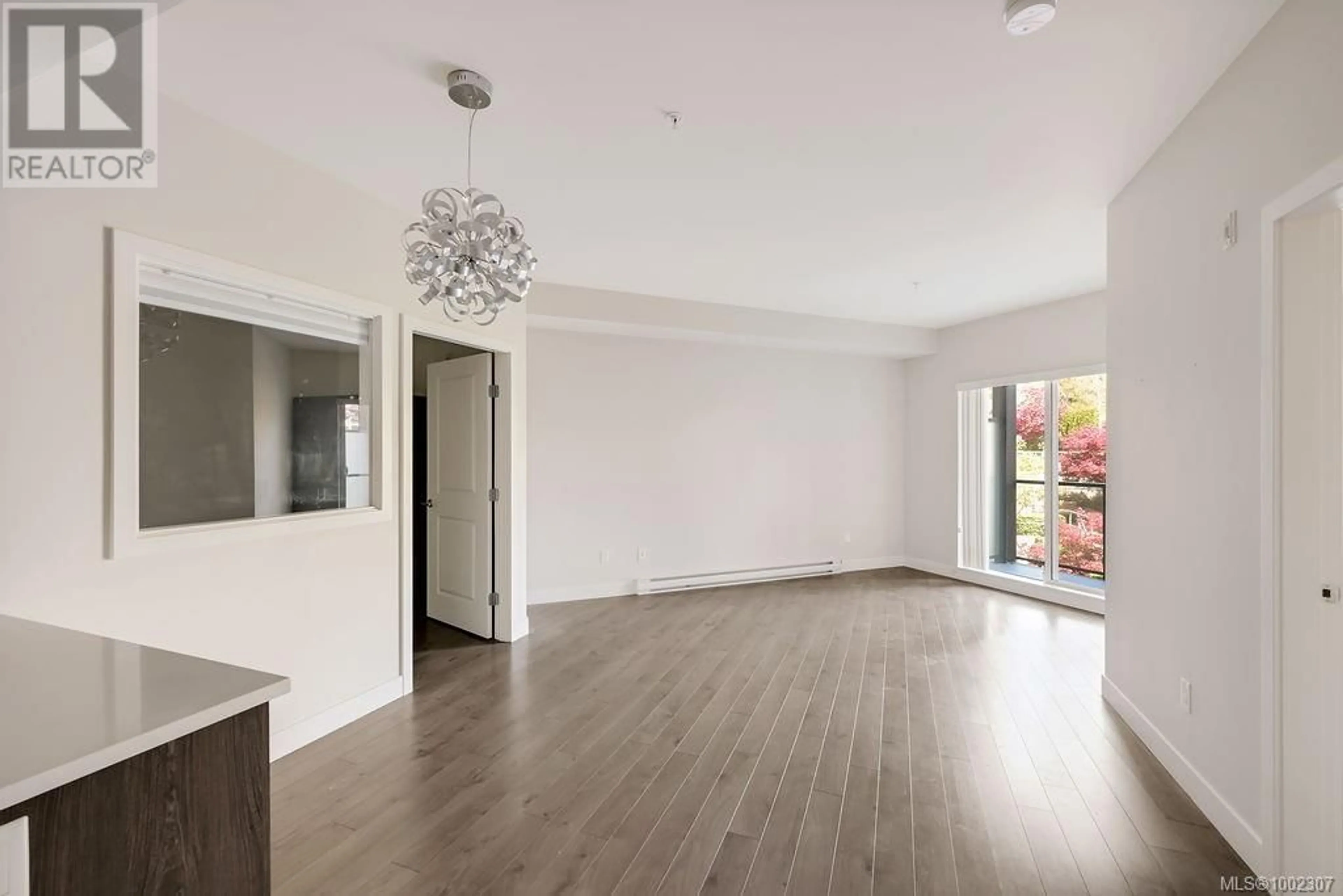 A pic of a room for 203 - 1000 INVERNESS ROAD, Saanich British Columbia V8X2S1