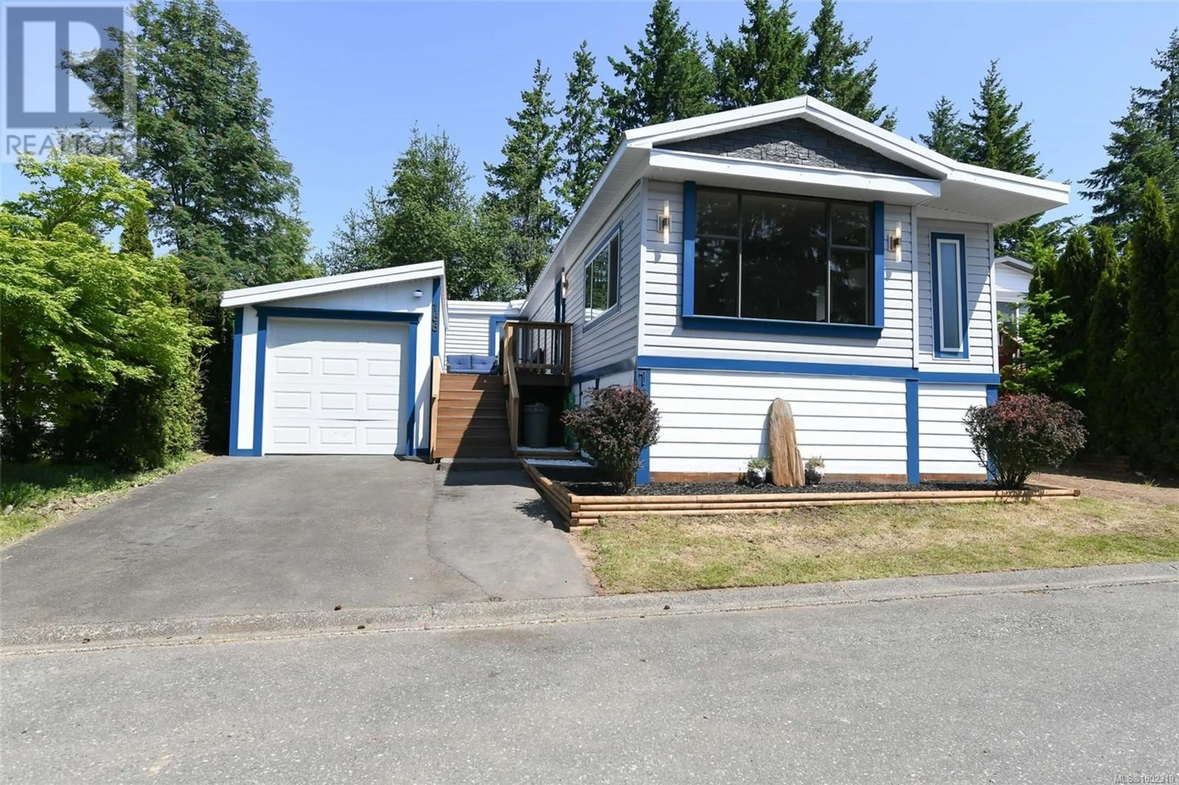 Home with vinyl exterior material, street for 166 - 1160 SHELLBOURNE BOULEVARD, Campbell River British Columbia V9W5G5