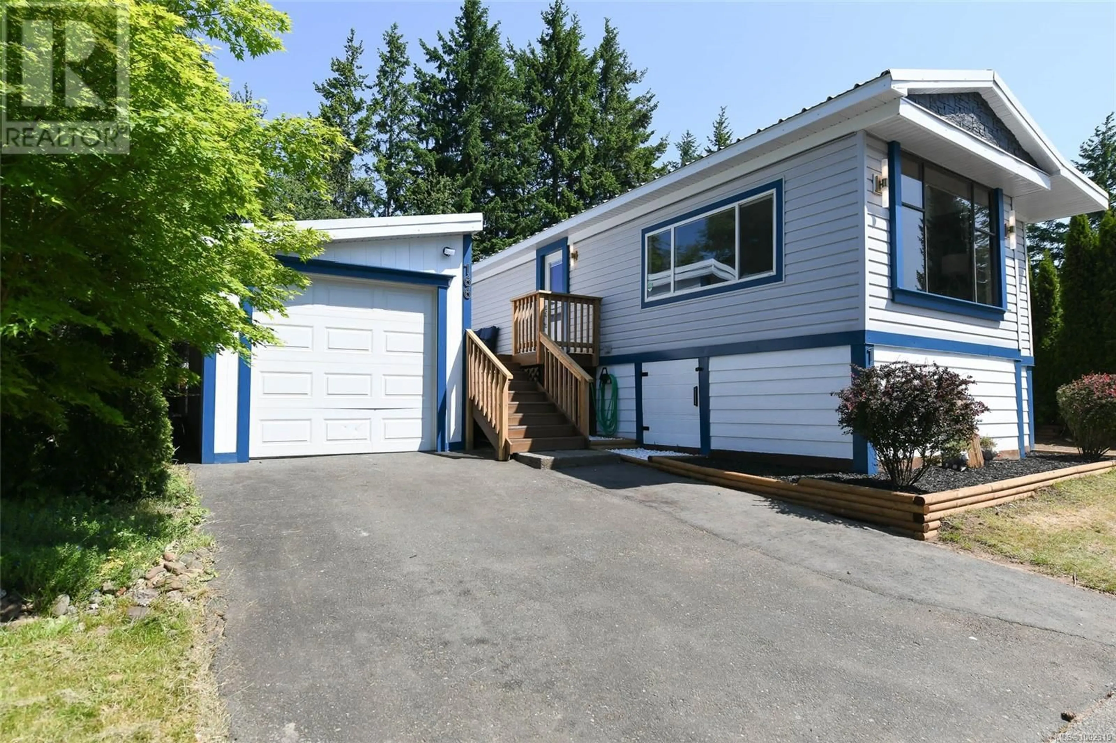 Home with vinyl exterior material, street for 166 - 1160 SHELLBOURNE BOULEVARD, Campbell River British Columbia V9W5G5