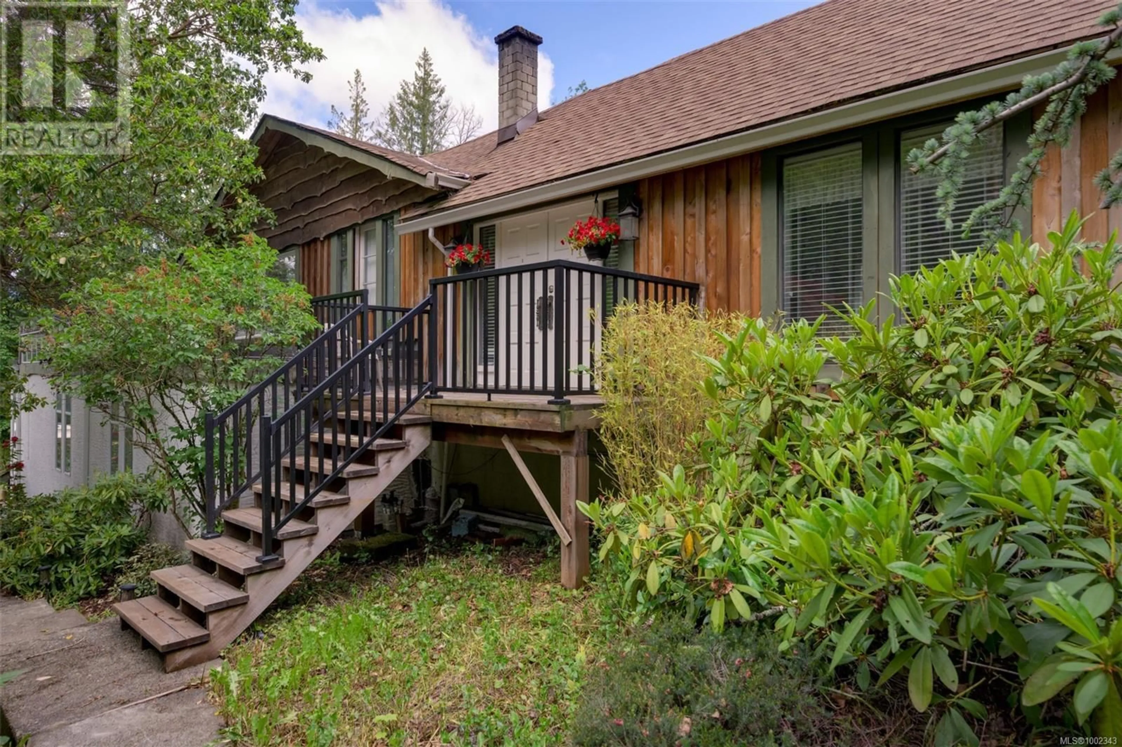 Patio, unknown for 734 LATORIA ROAD, Langford British Columbia V9C3A4