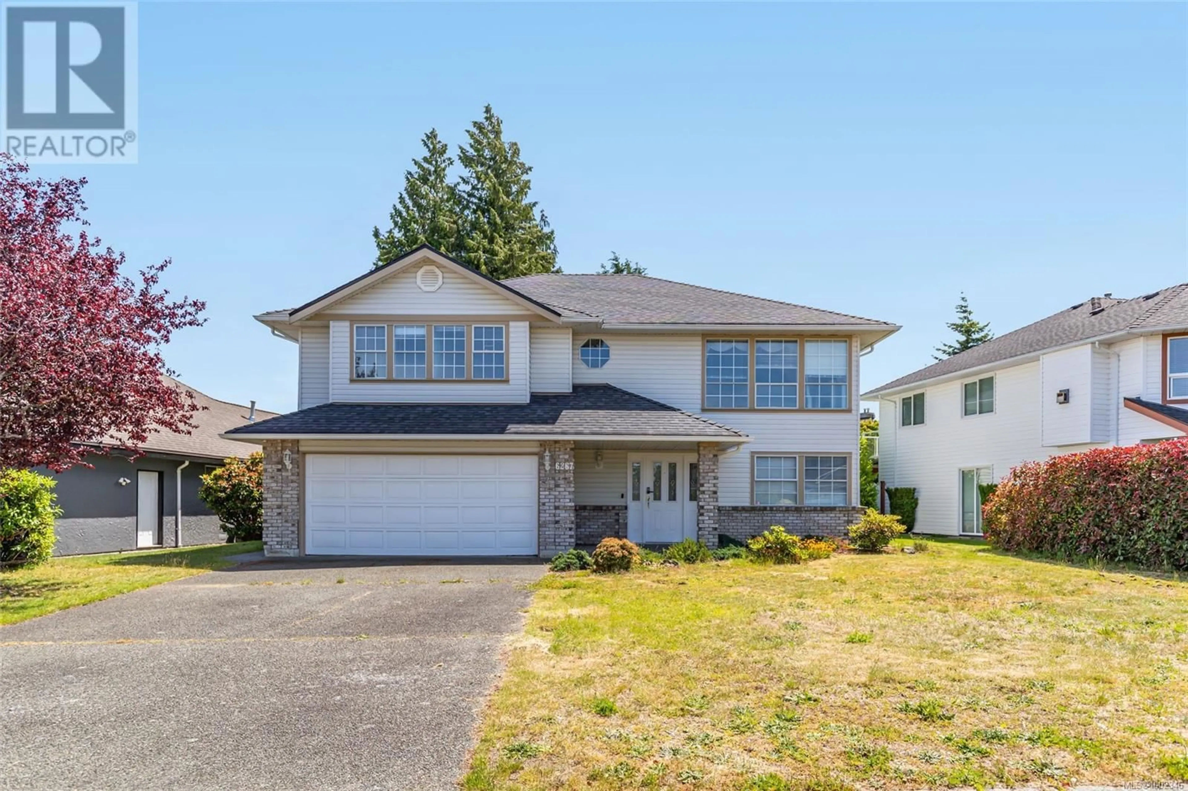Home with vinyl exterior material, street for 6267 MCROBB AVENUE, Nanaimo British Columbia V9V1M4