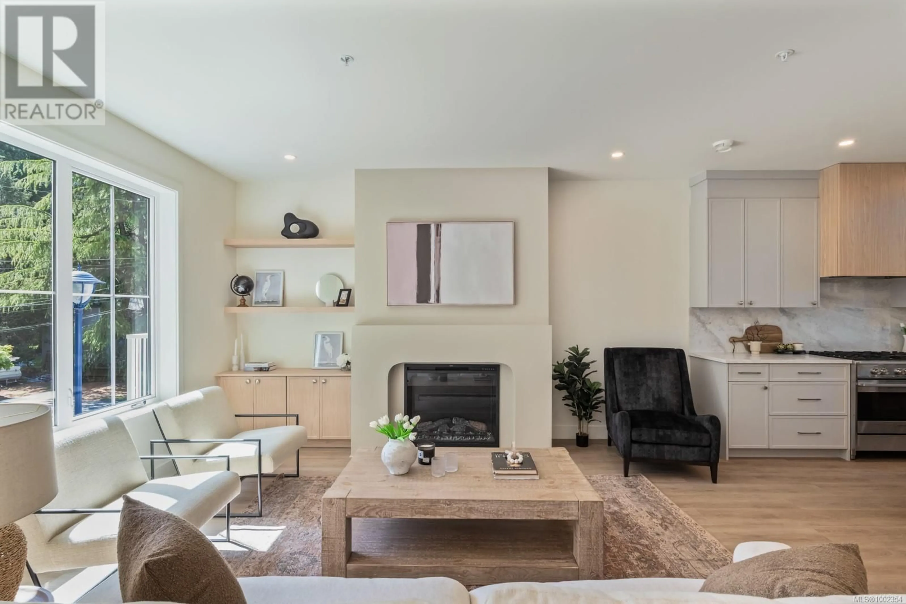 Living room with furniture, unknown for 8 - 2770 VANTILBURG CRESCENT, Langford British Columbia V9B3K4