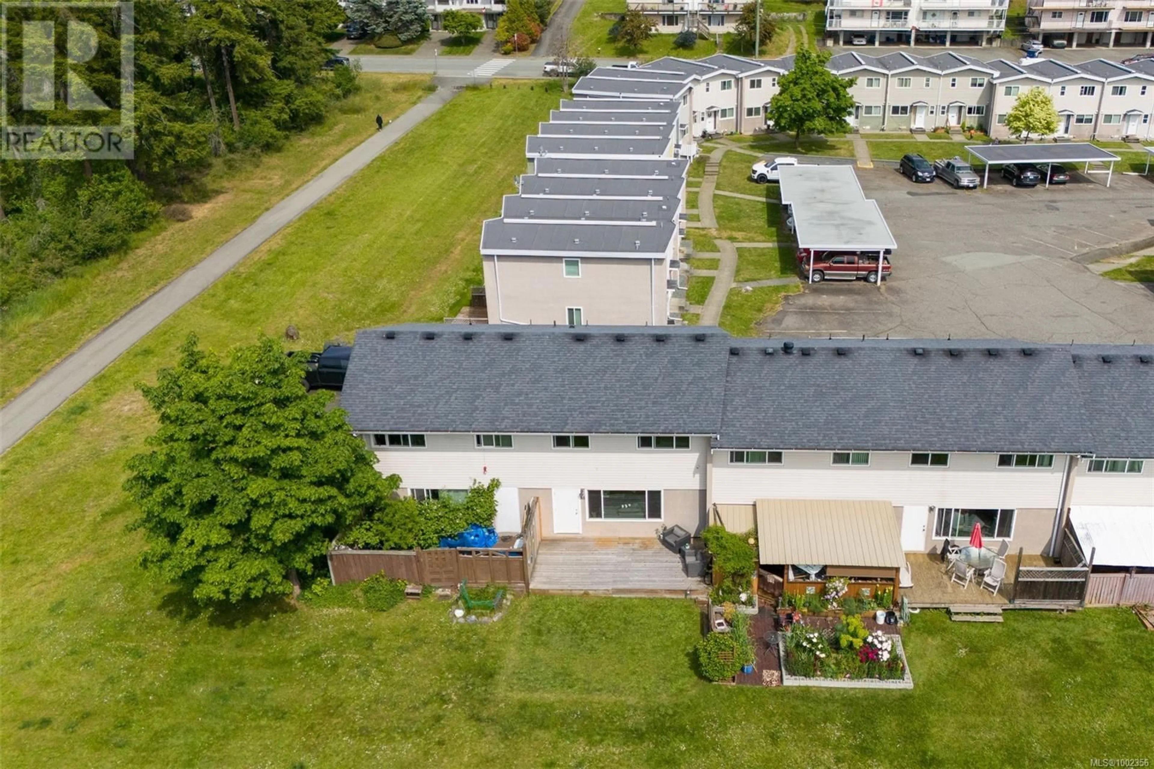 A pic from outside/outdoor area/front of a property/back of a property/a pic from drone, unknown for 35 - 4110 KENDALL AVENUE, Port Alberni British Columbia V9Y5J1