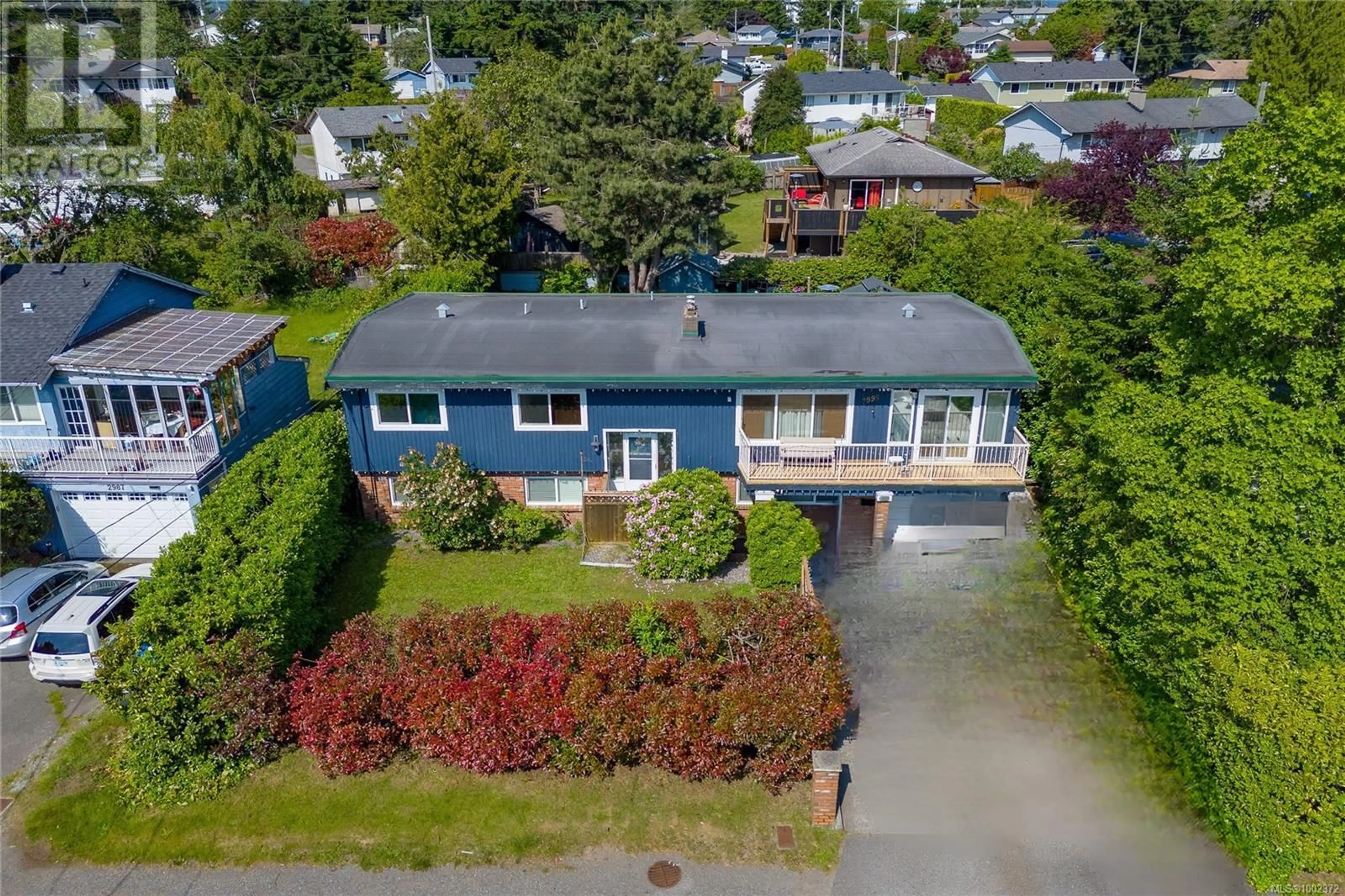 A pic from outside/outdoor area/front of a property/back of a property/a pic from drone, street for 2995 ROCK CITY ROAD, Nanaimo British Columbia V9T1S7