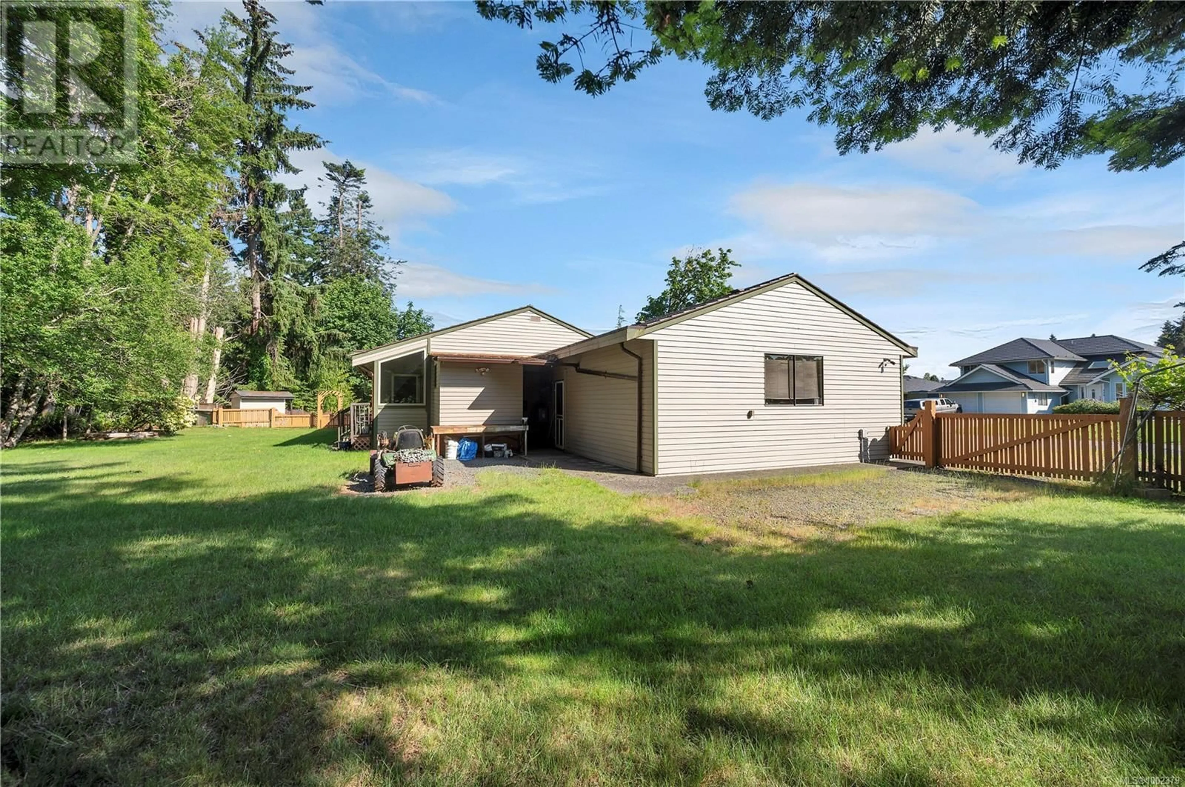 Unknown for 330 COTTONWOOD DRIVE, Campbell River British Columbia V9W6P5