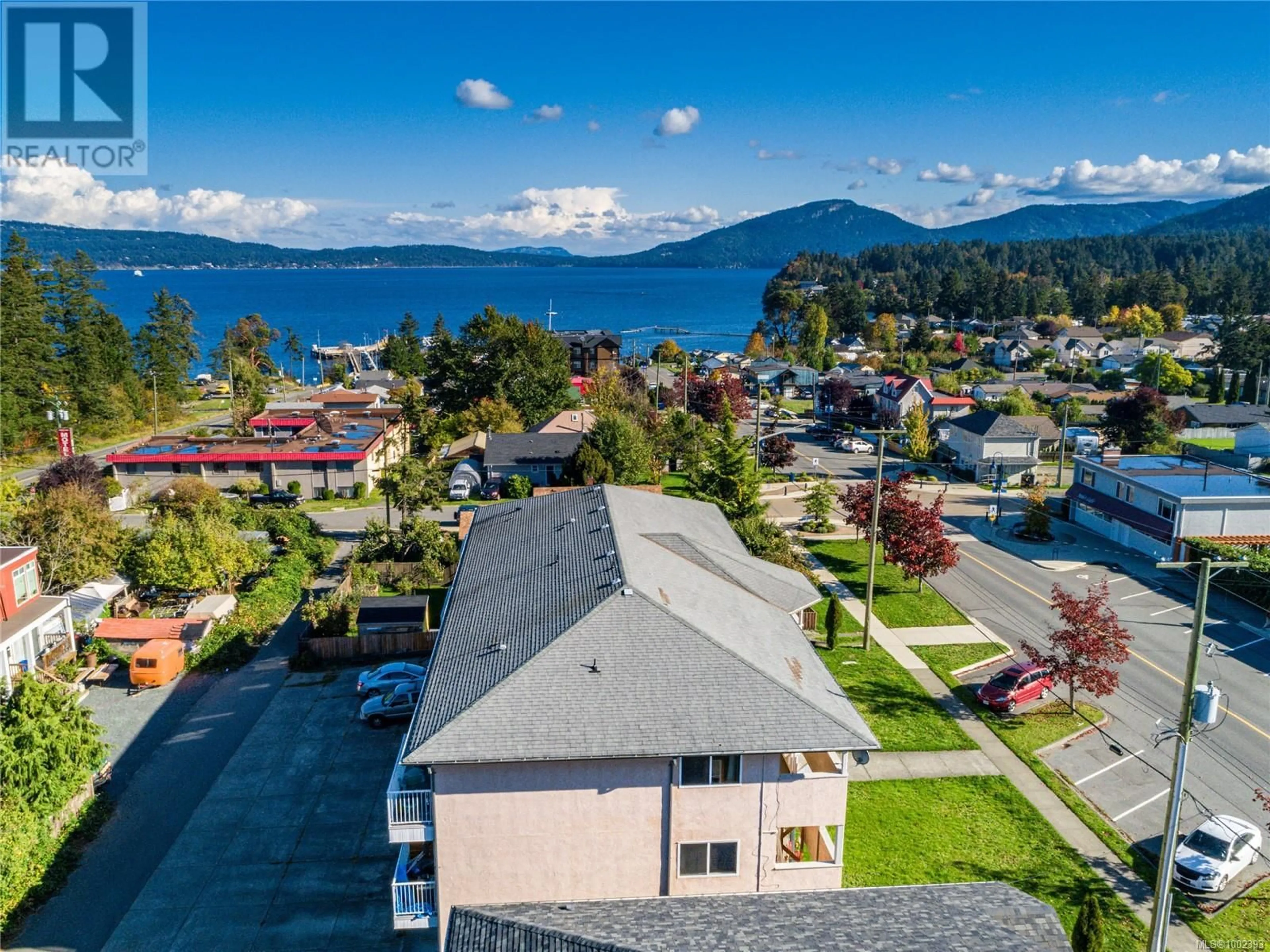 A pic from outside/outdoor area/front of a property/back of a property/a pic from drone, water/lake/river/ocean view for 1 - 1587 JOAN AVENUE, Crofton British Columbia V0R1R0