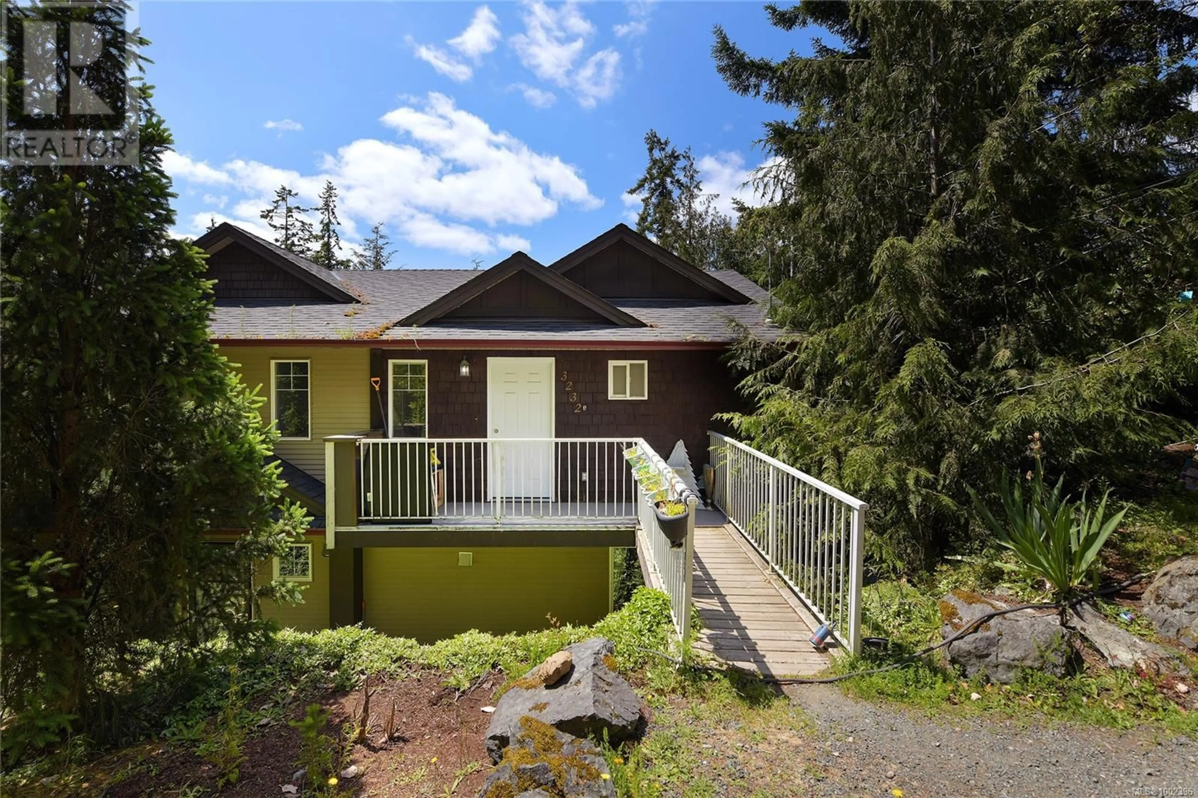 Home with vinyl exterior material, unknown for A & B - 3232 LOLEDO PLACE, Langford British Columbia V9C3W6