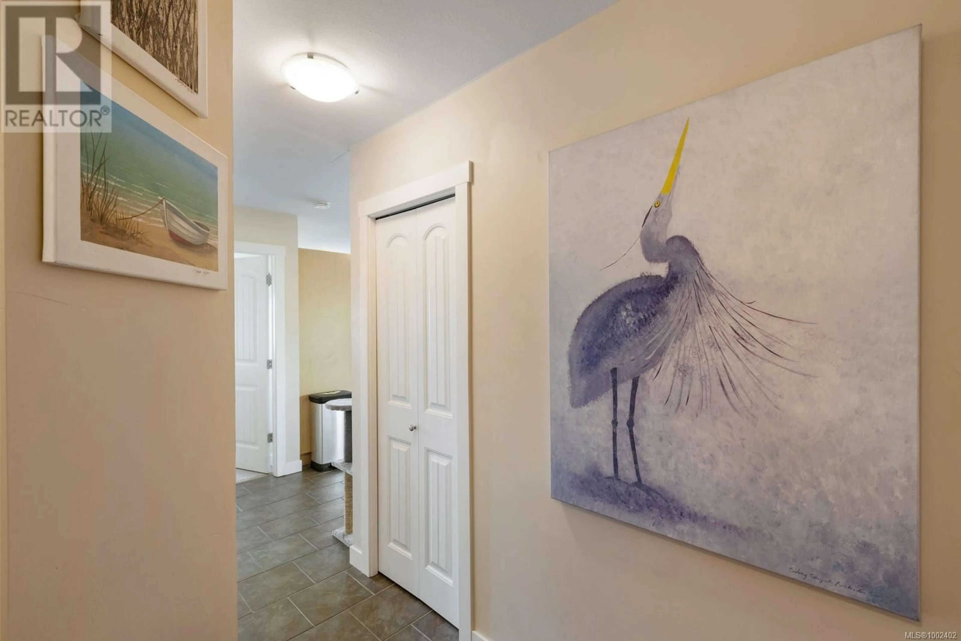 Indoor entryway for 35 - 119 20TH STREET, Courtenay British Columbia V9N8B1