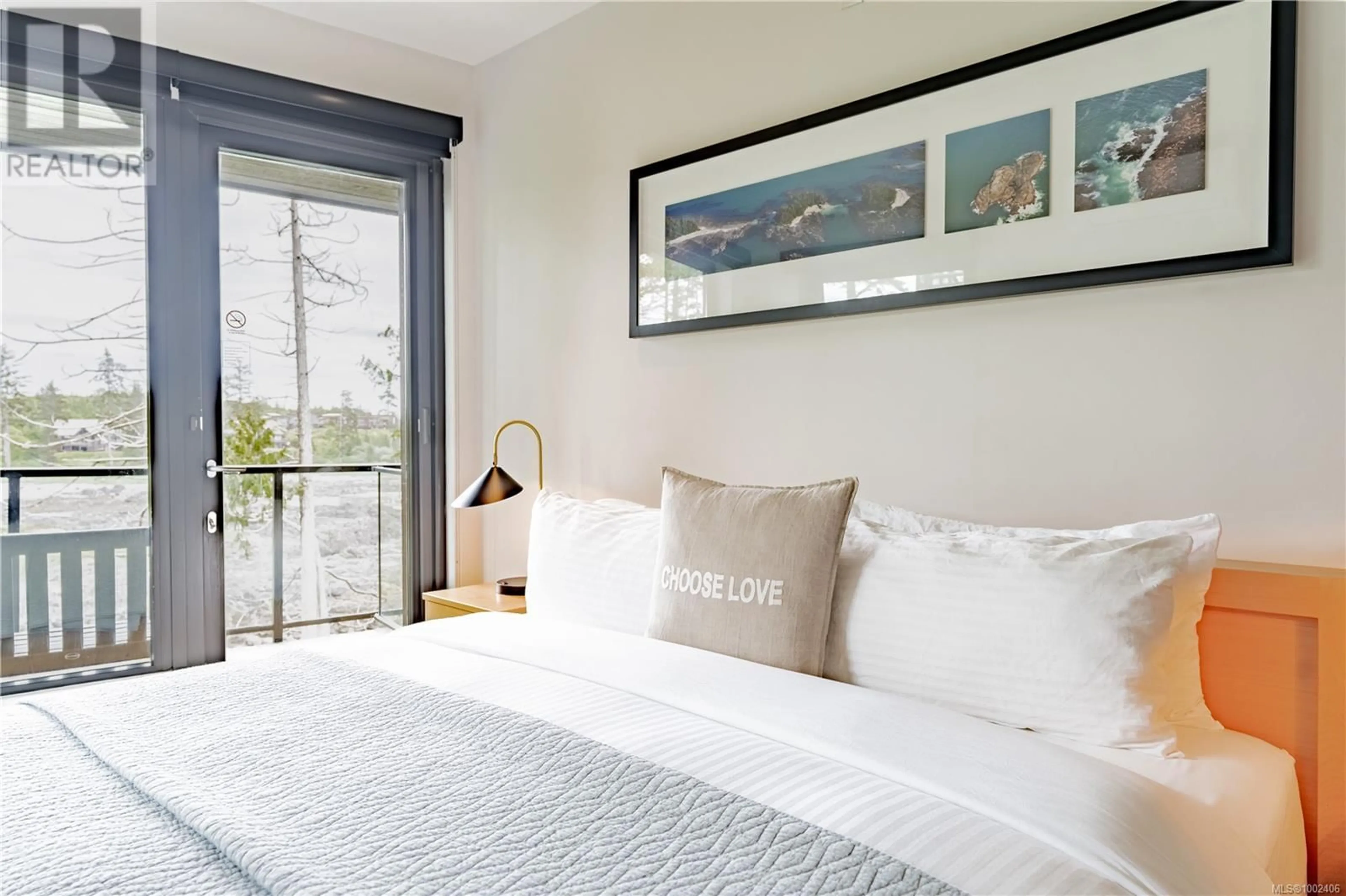 Bedroom with bed, unknown for 204 - 596 MARINE DRIVE, Ucluelet British Columbia V0R3A0