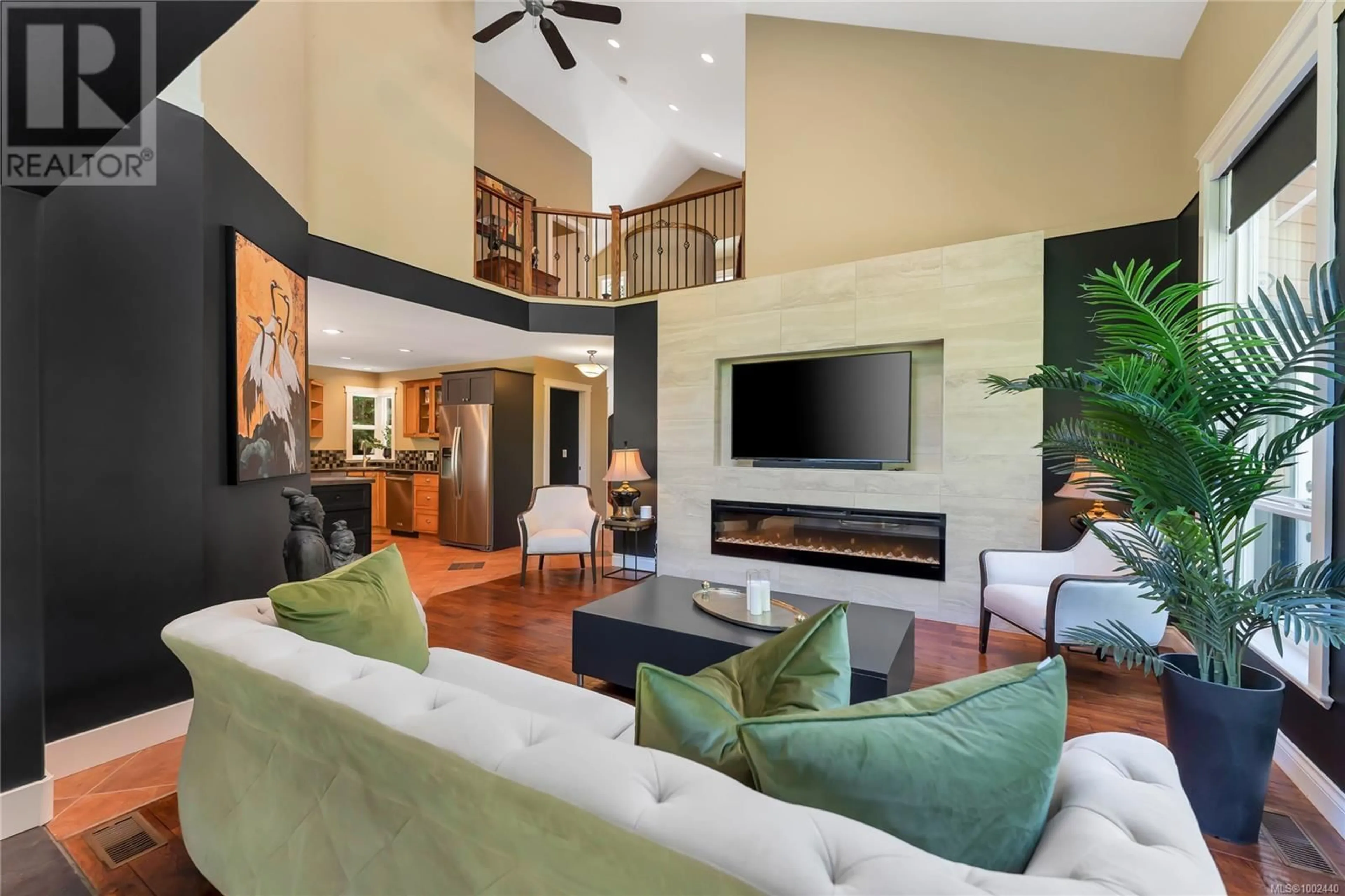 Living room with furniture, unknown for 7493 WESTHOLME ROAD, Duncan British Columbia V0R3C0