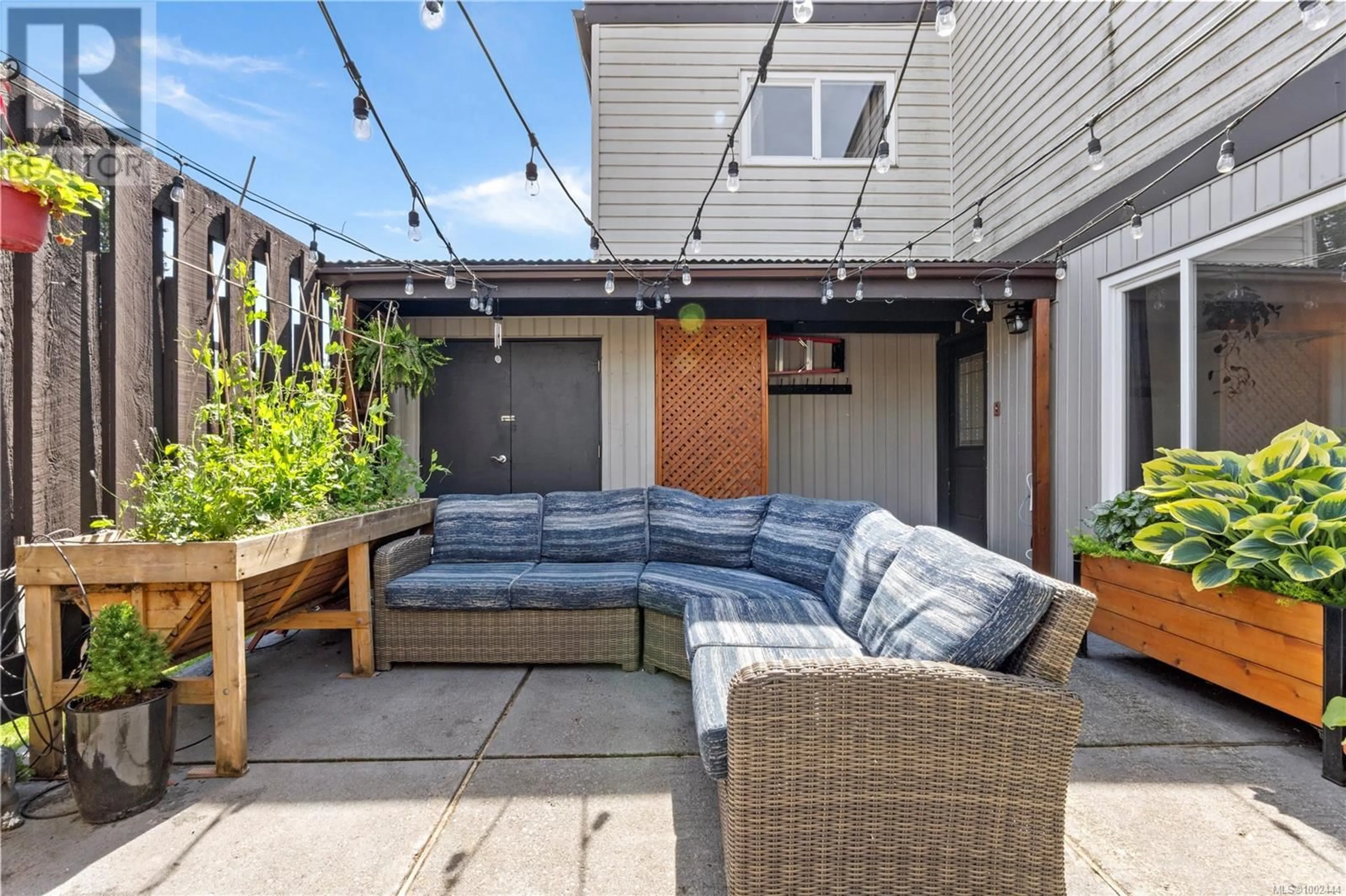 Patio, street for 114 - 984 DUNFORD AVENUE, Langford British Columbia V9B2S3